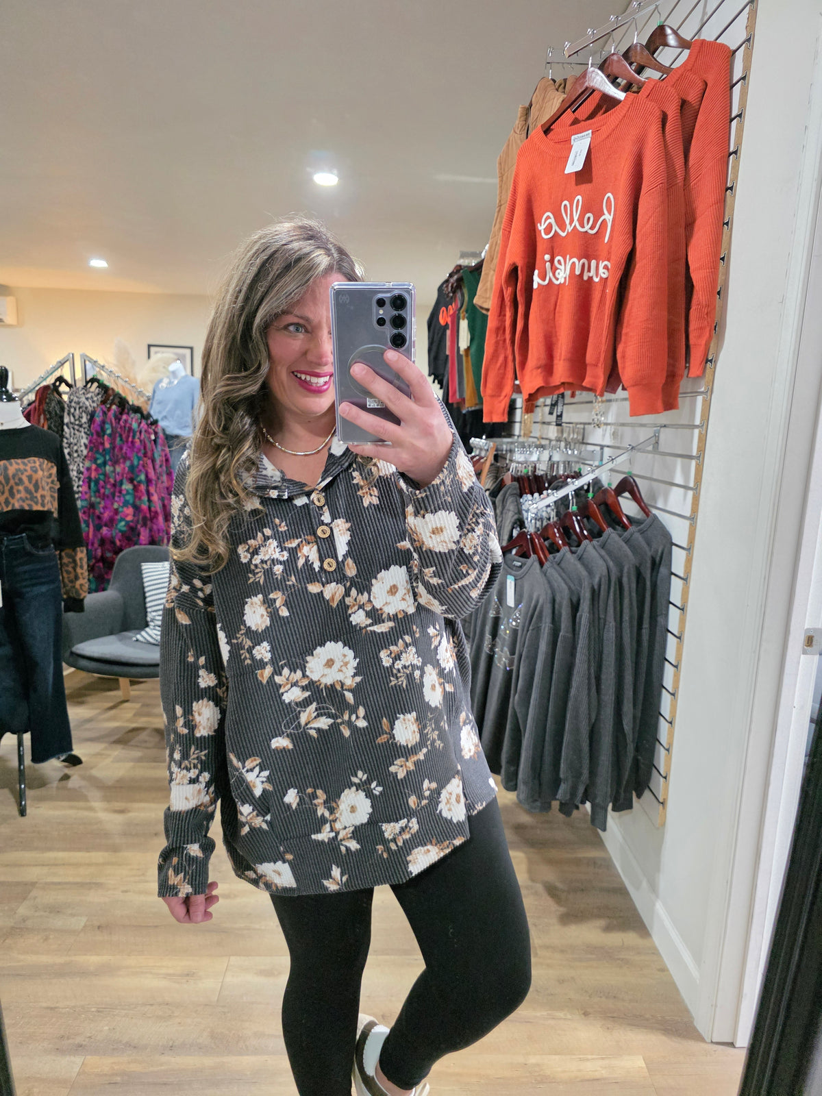 BLACK/FLORAL RAISED RIBBED OVERSIZED HOODED TOP