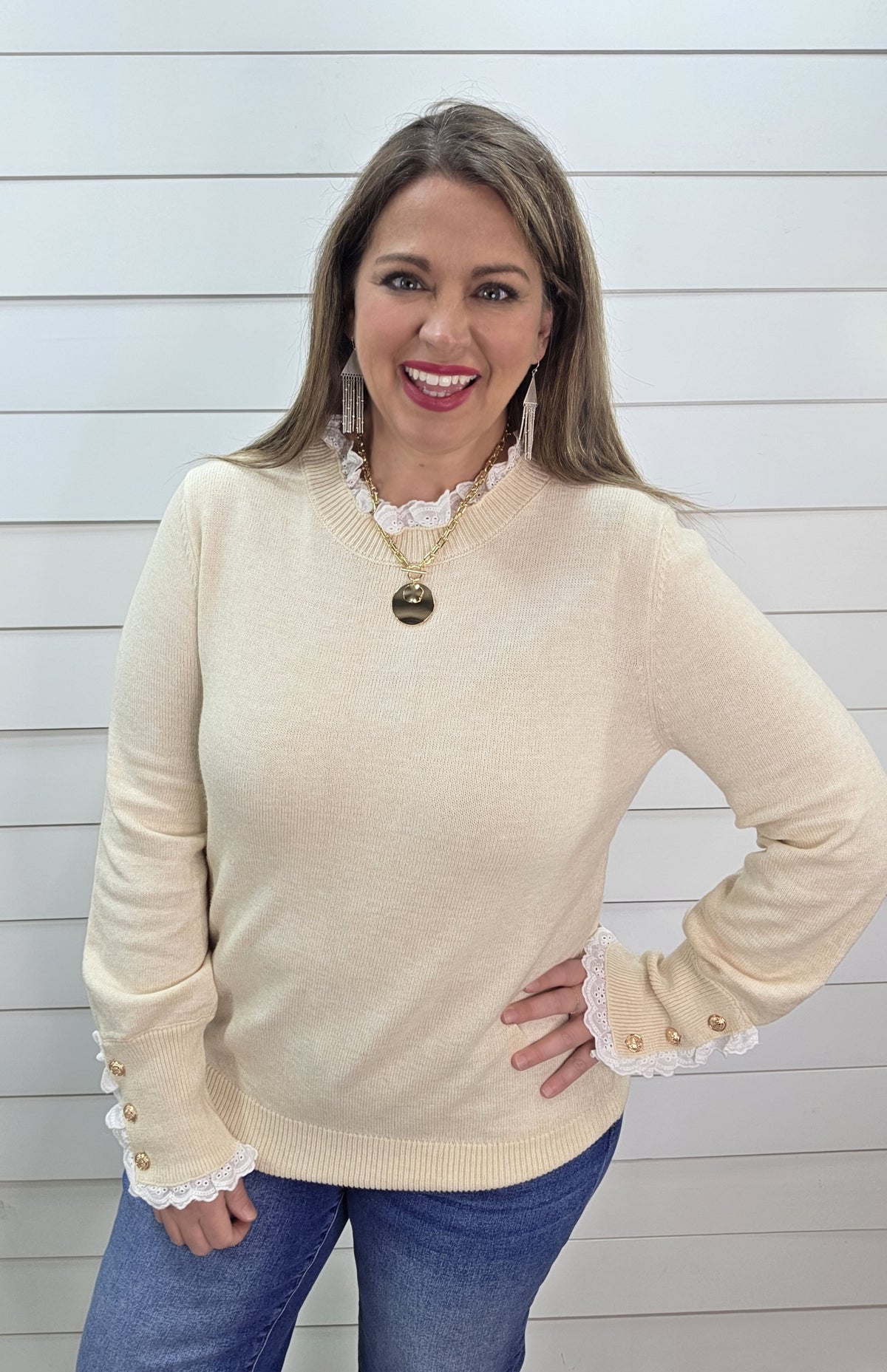 CREAM LACE TRIM SOFT PULLOVER SWEATER