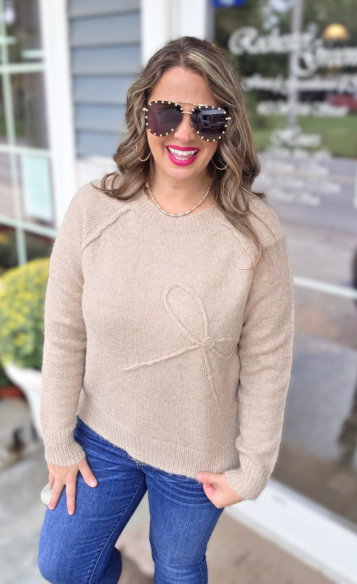 TAUPE BOW TEXTURED KNIT SWEATER