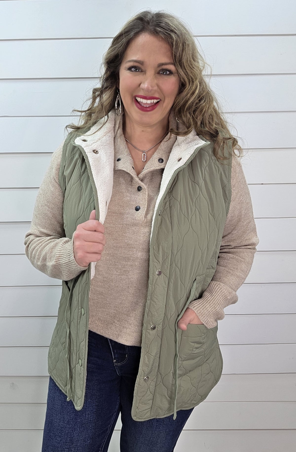 OLIVE FAUX FUR LINED SNAP BUTTON TIE VEST