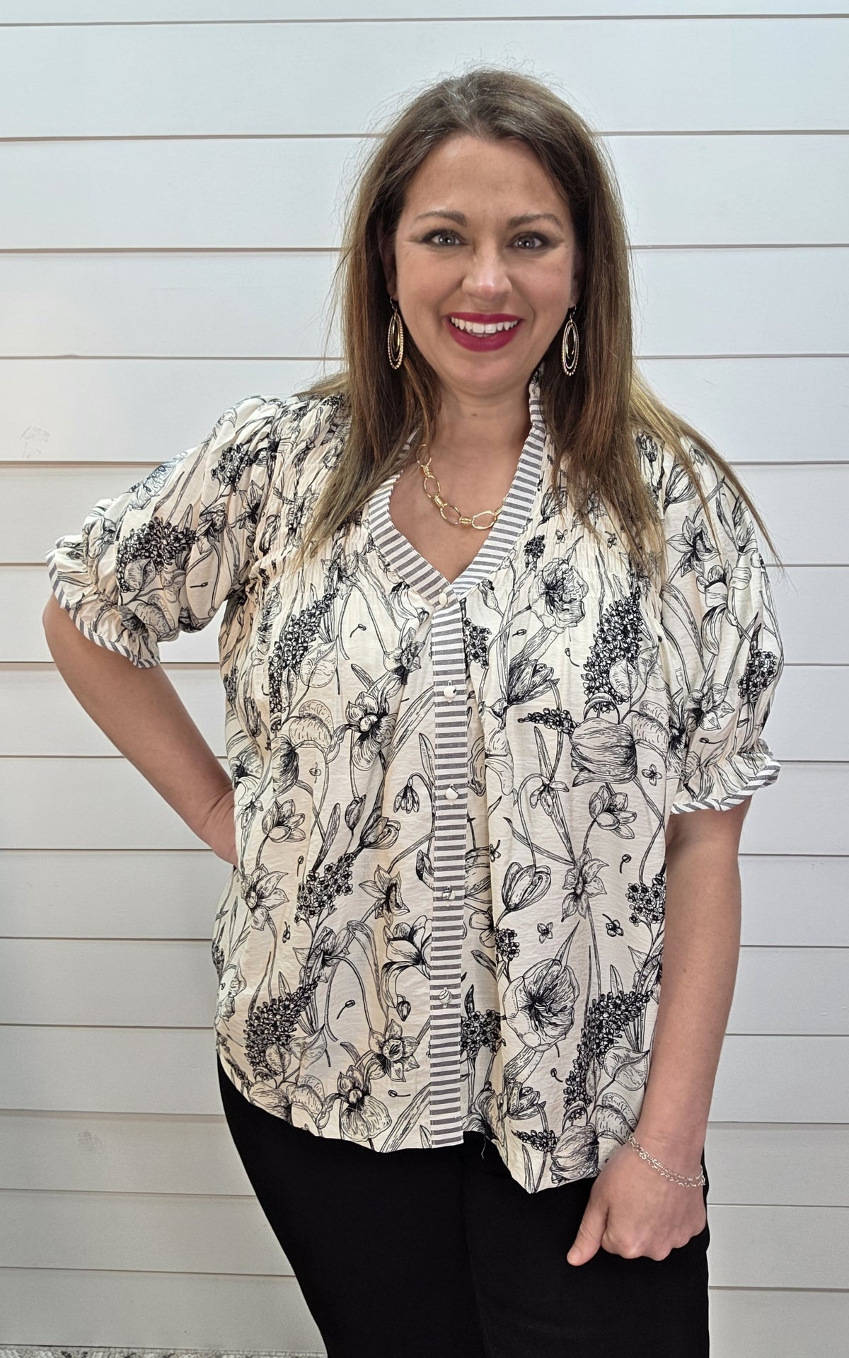 BLACK AND WHITE FLORAL WOVEN BUTTON DOWN STRIPED CONTRAST OVERSIZED TOP