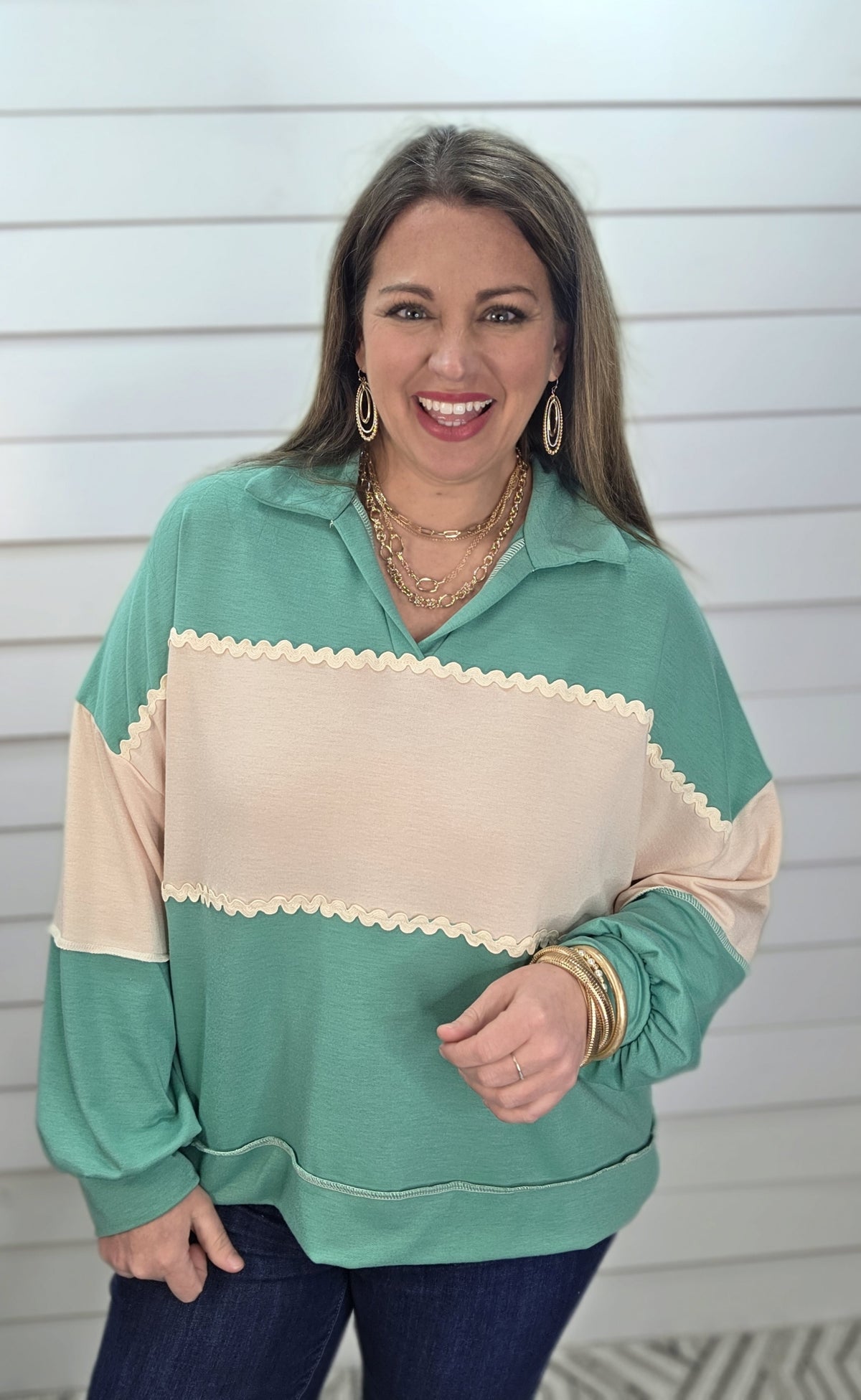 TEAL/OATMEAL COLORBLOCK LIGHT WEIGHT FRENCH TERRY TOP W/ RIC RAC TRIM
