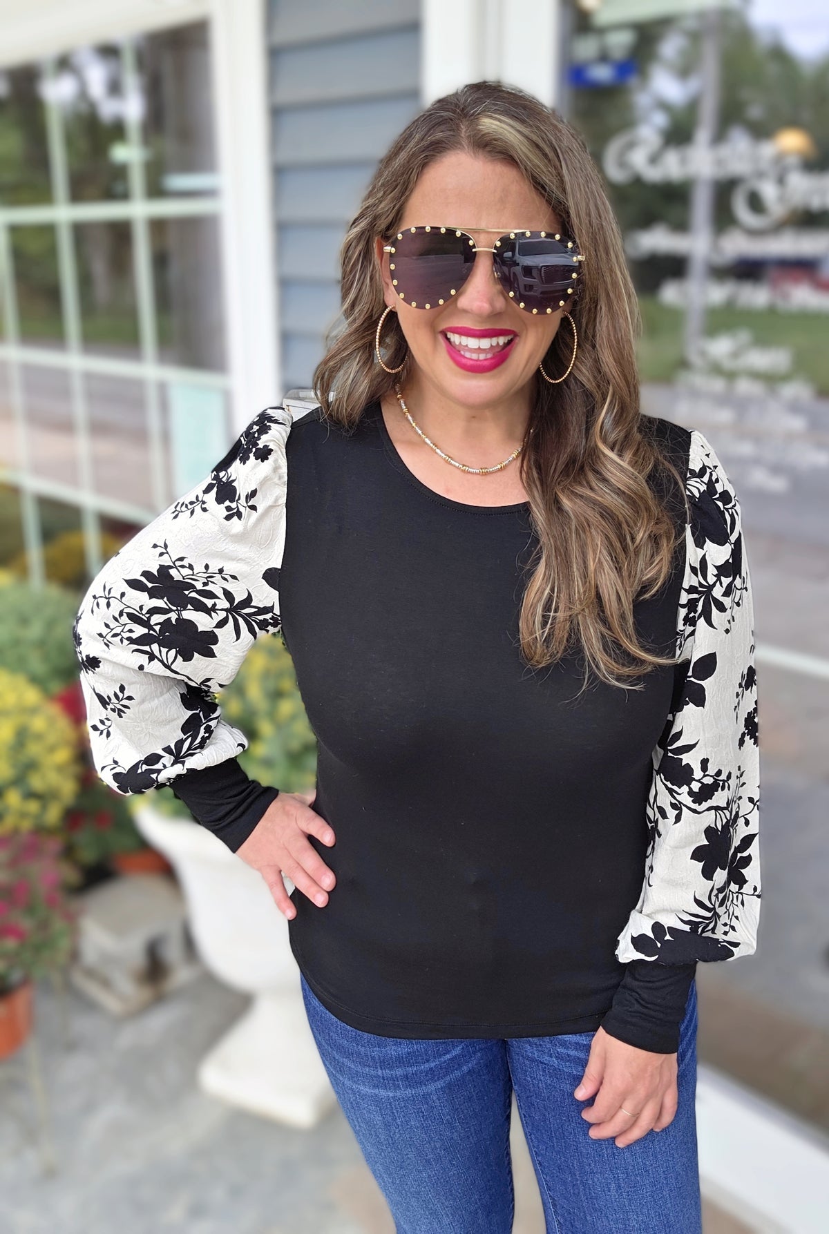 BLACK FLORAL JACQUARD CONTRAST SLEEVE KNIT TOP