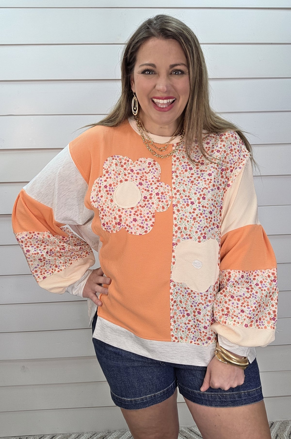 CREAM/ORANGE FLOWER PATCH KNIT COLORBLOCK TOP