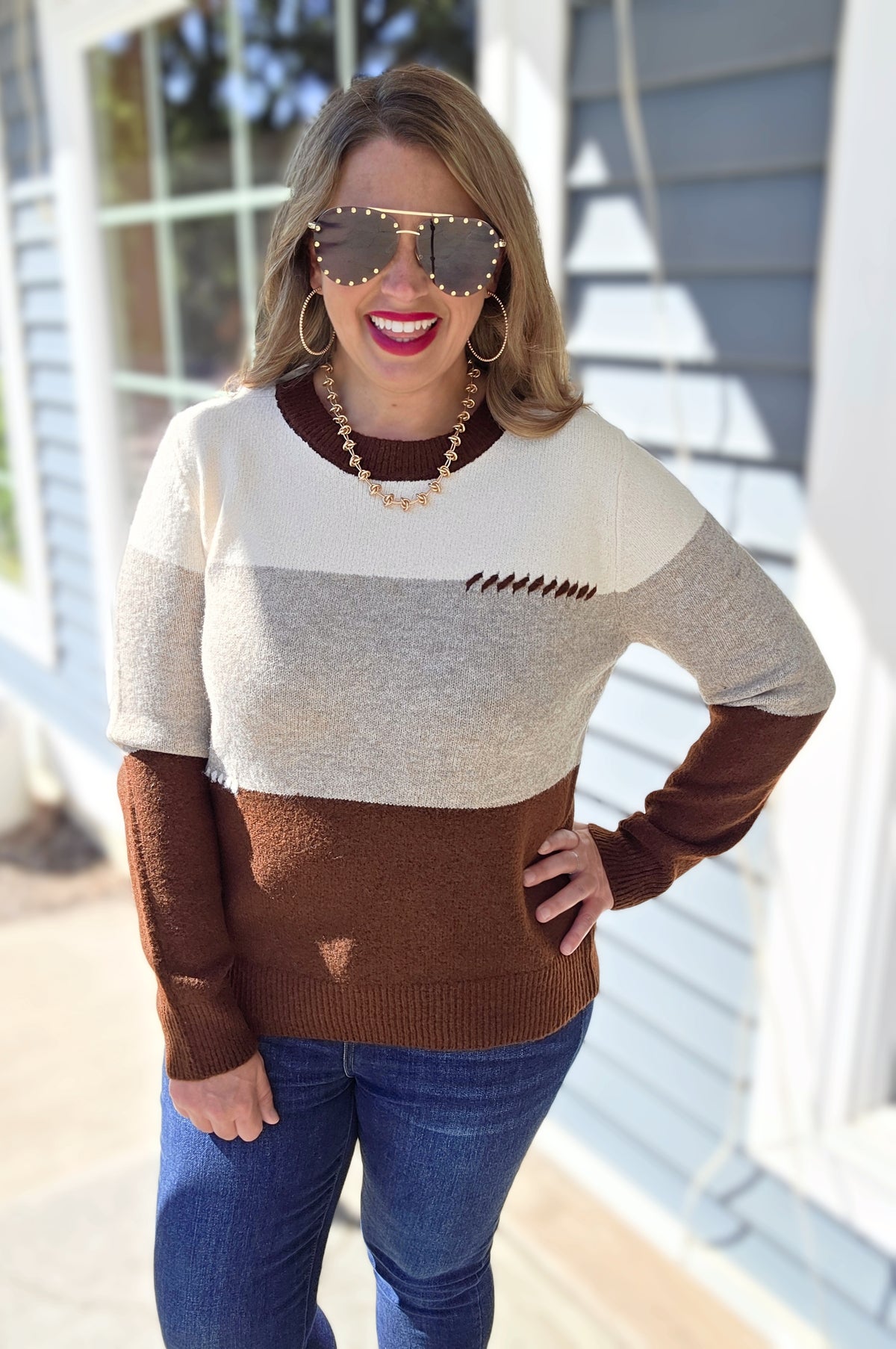CREAM/GREY/BROWN COLORBLOCK KNIT SWEATER WITH STITCH DETAIL
