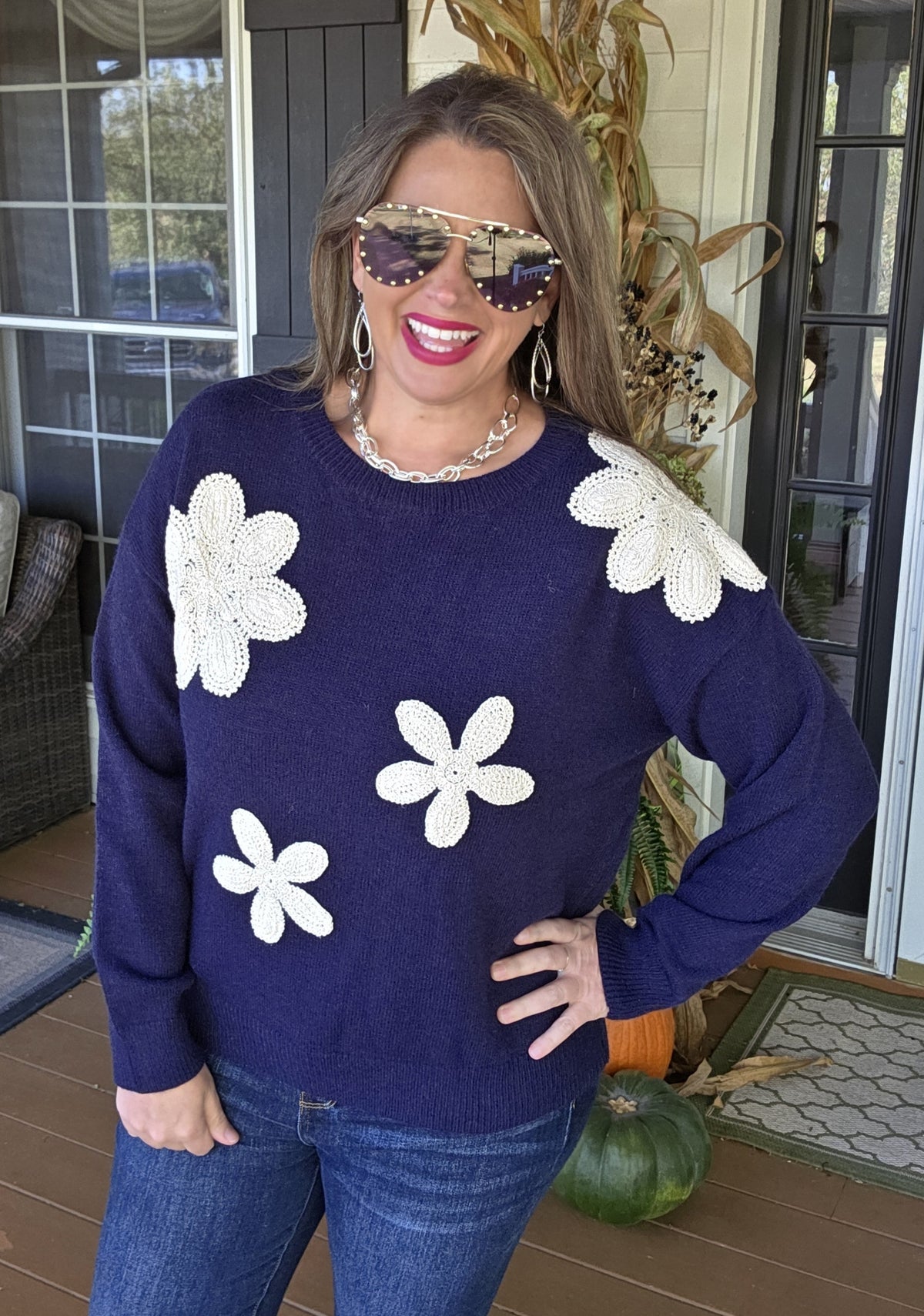 NAVY FLORAL EMBROIDERED KNIT SWEATER