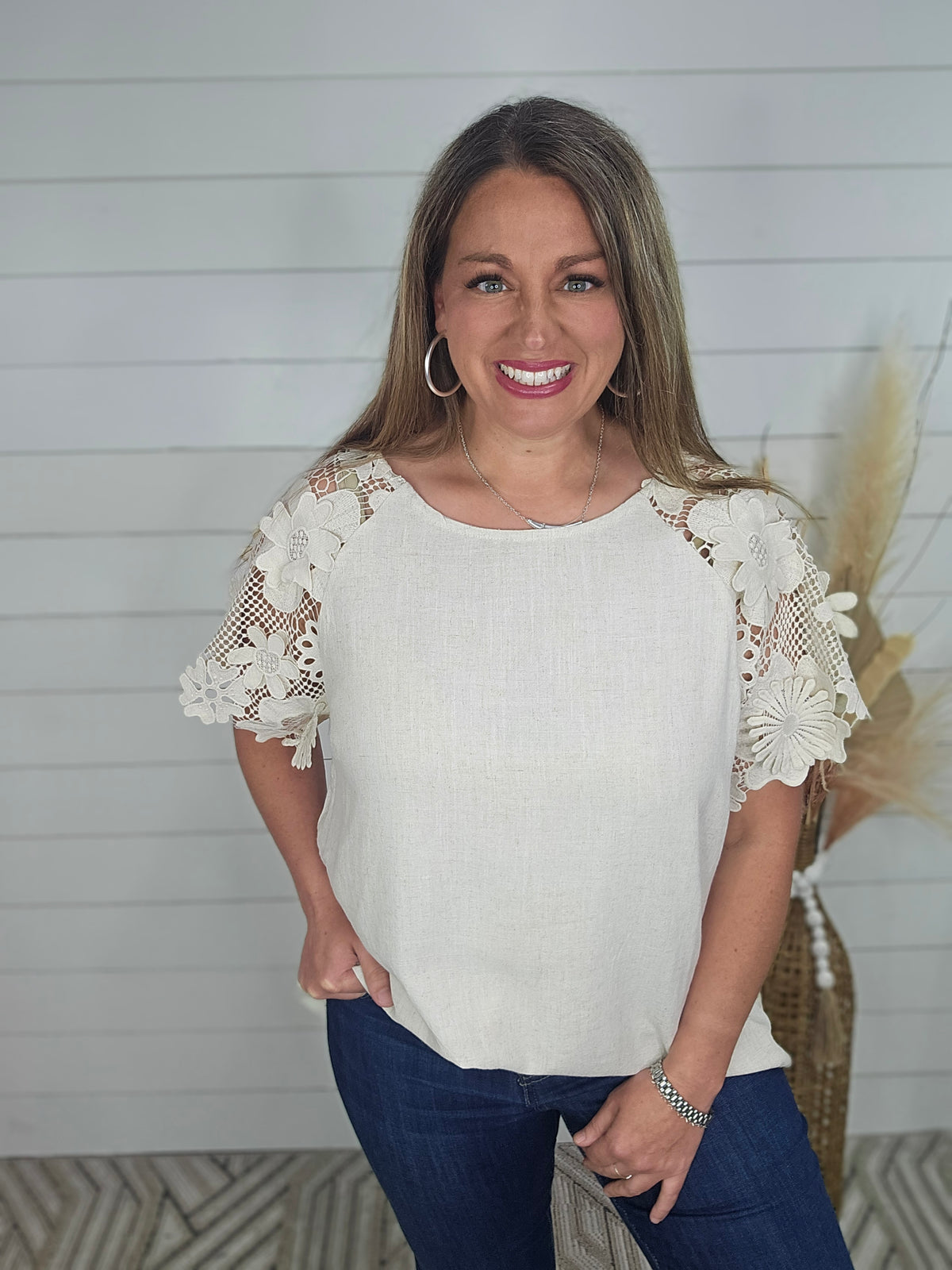 OATMEAL 3D FLORAL LACE RAGLAN TOP