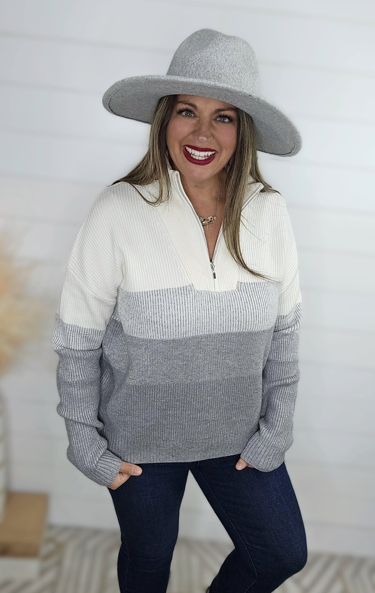 GREY/WHITE TEXTURED QUARTER ZIP COLORBLOCK SWEATER