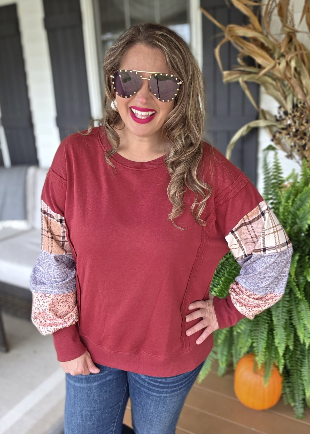 BURUGNDY FRENCH TERRY CONTRAST SLEEVE KNIT TOP