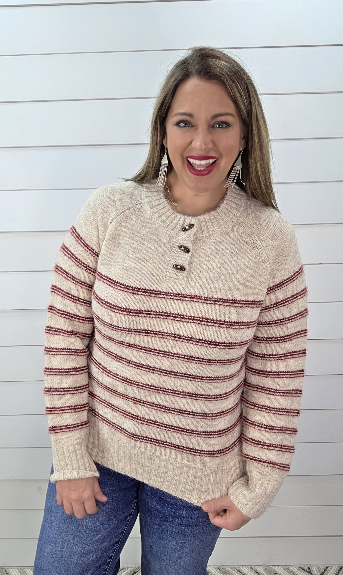 OATMEAL/RED STRIPED SWEATER WITH WOOD BUTTONS