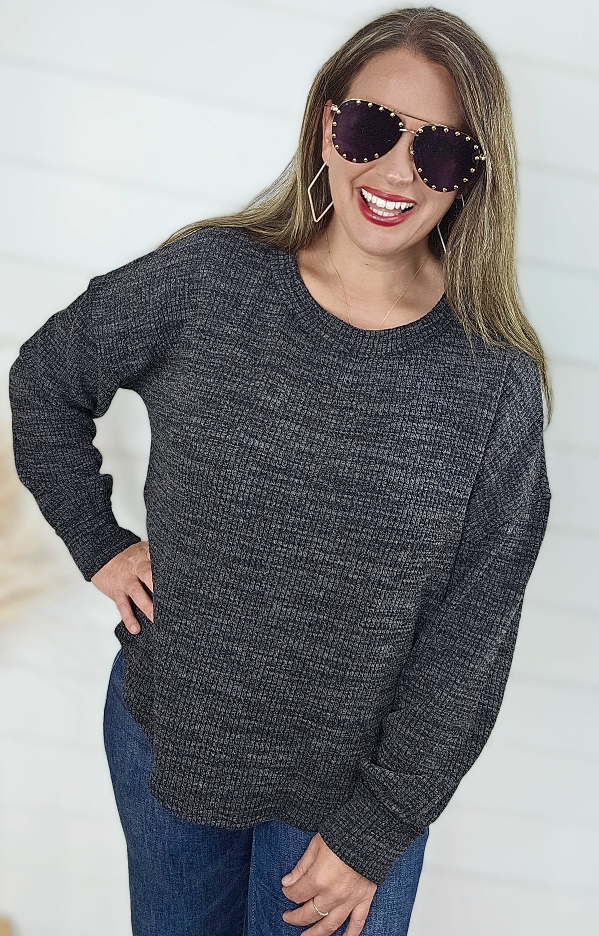 HEATHERED BLACK DROP SHOULDER LONG SLEEVE KNIT TOP