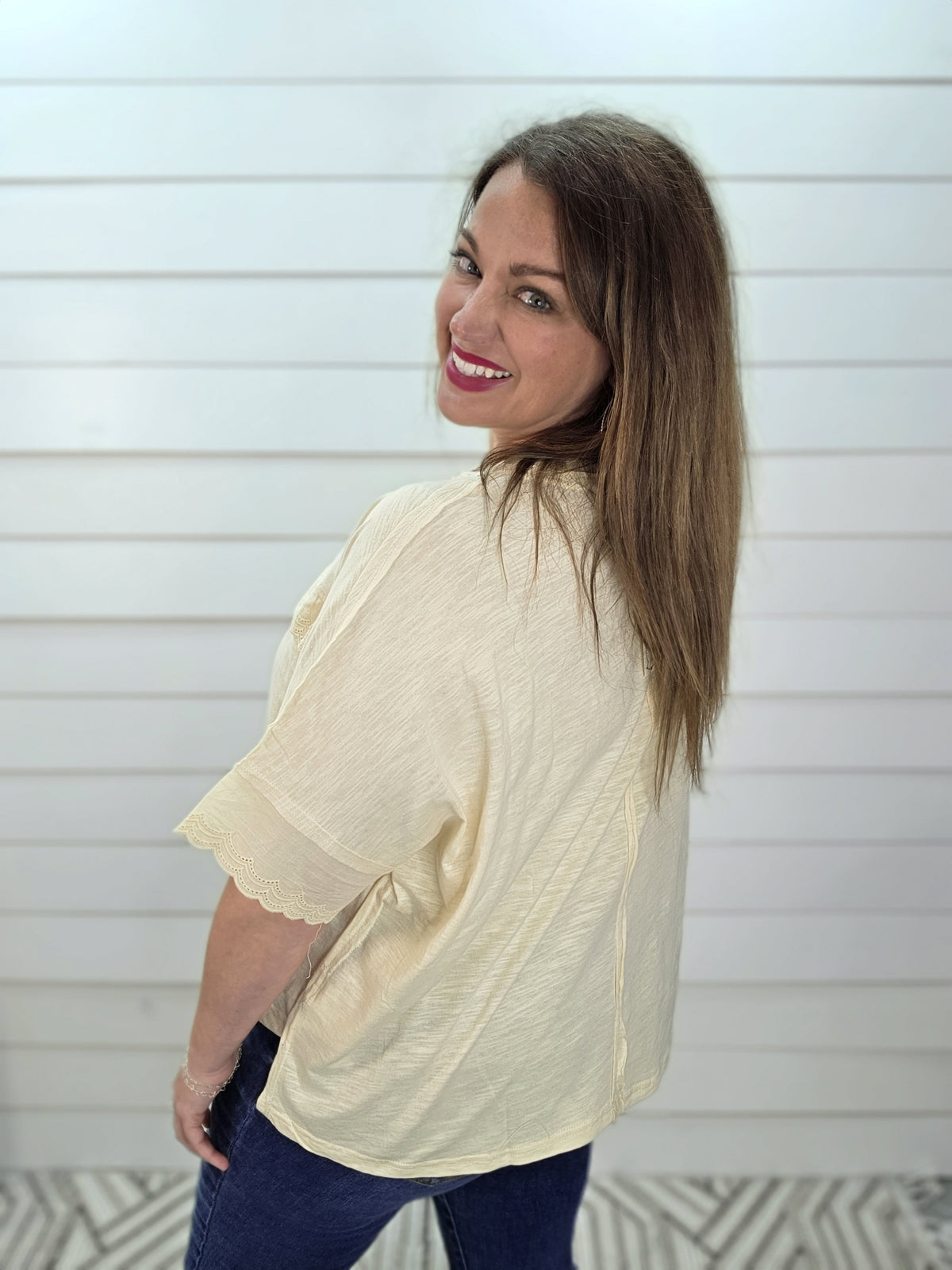 LIGHT BUTTER LACE TRIM OVERSIZED COTTON TOP