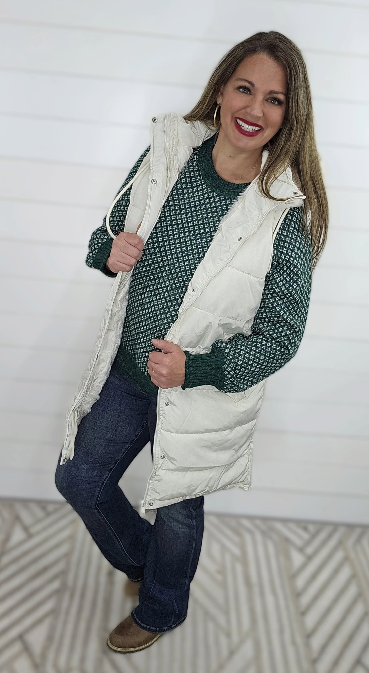 IVORY LONG PUFFER HOODED VEST