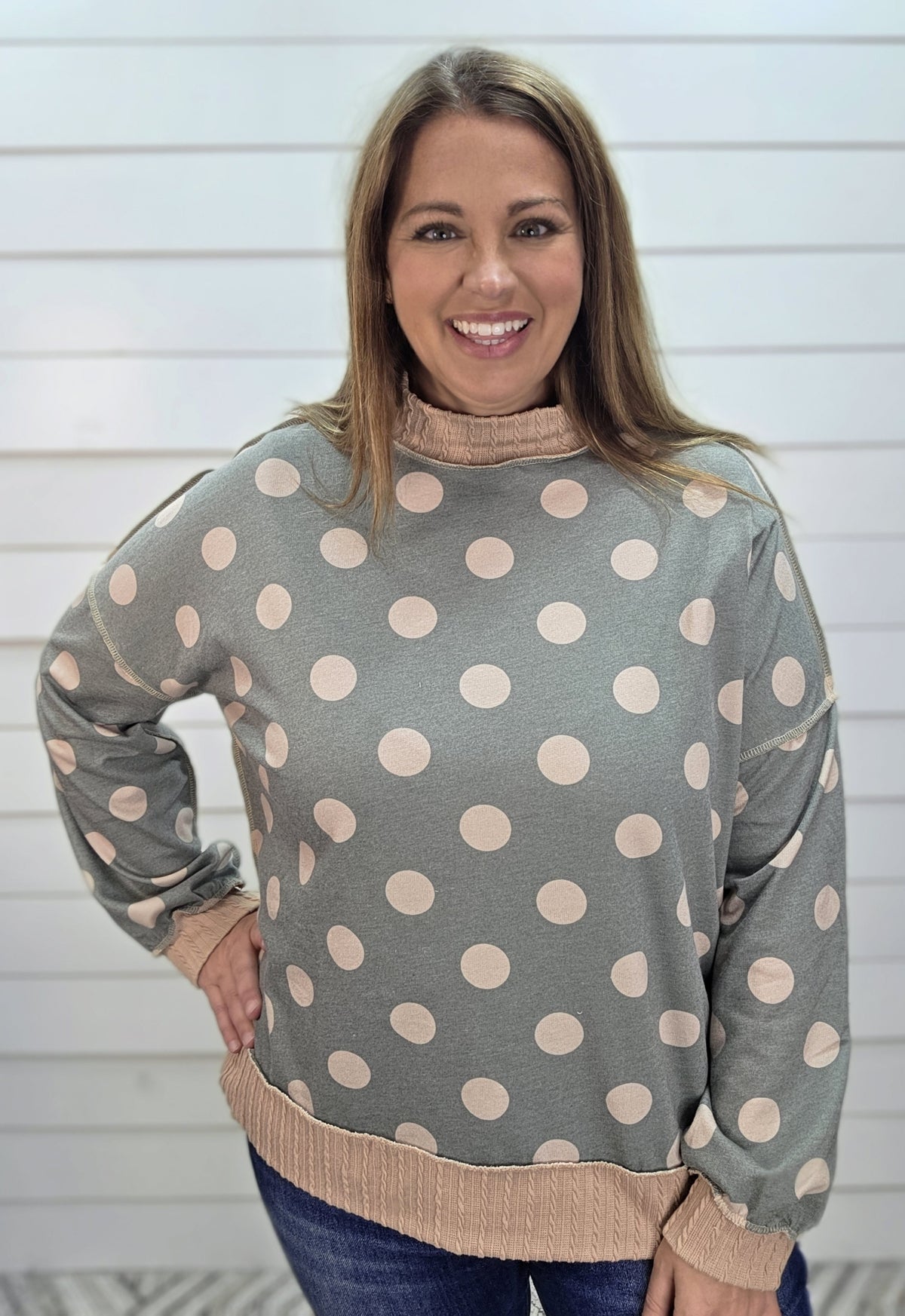 OLIVE POLKA DOT KNIT TOP