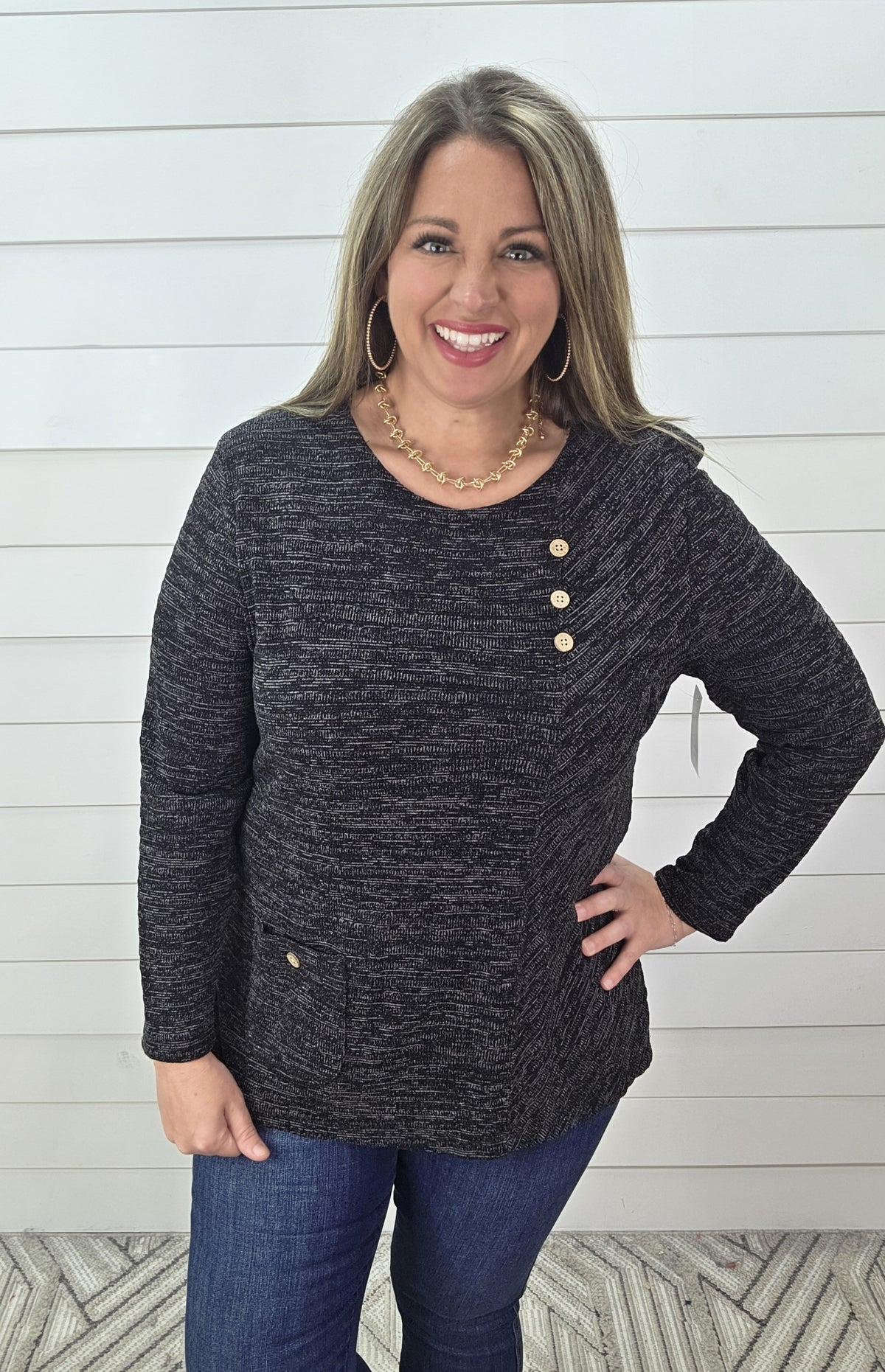 BLACK HEATHERED BUTTON TRIM KNIT TOP