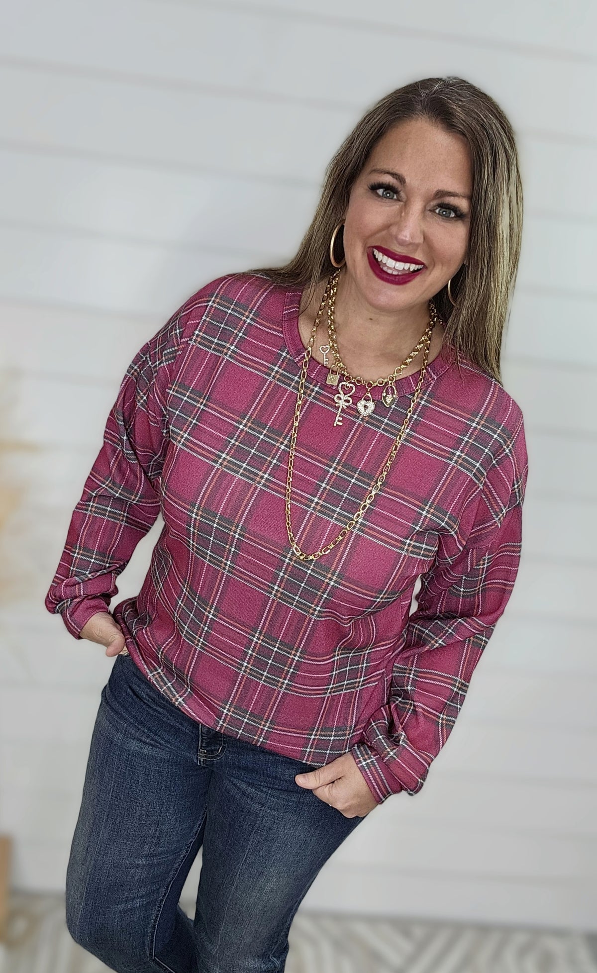 MAGENTA PLAID KNIT TOP