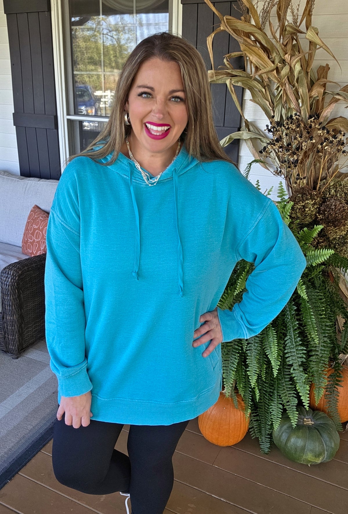 TEAL MINERAL WASH HOODED PULLOVER W/ POCKETS