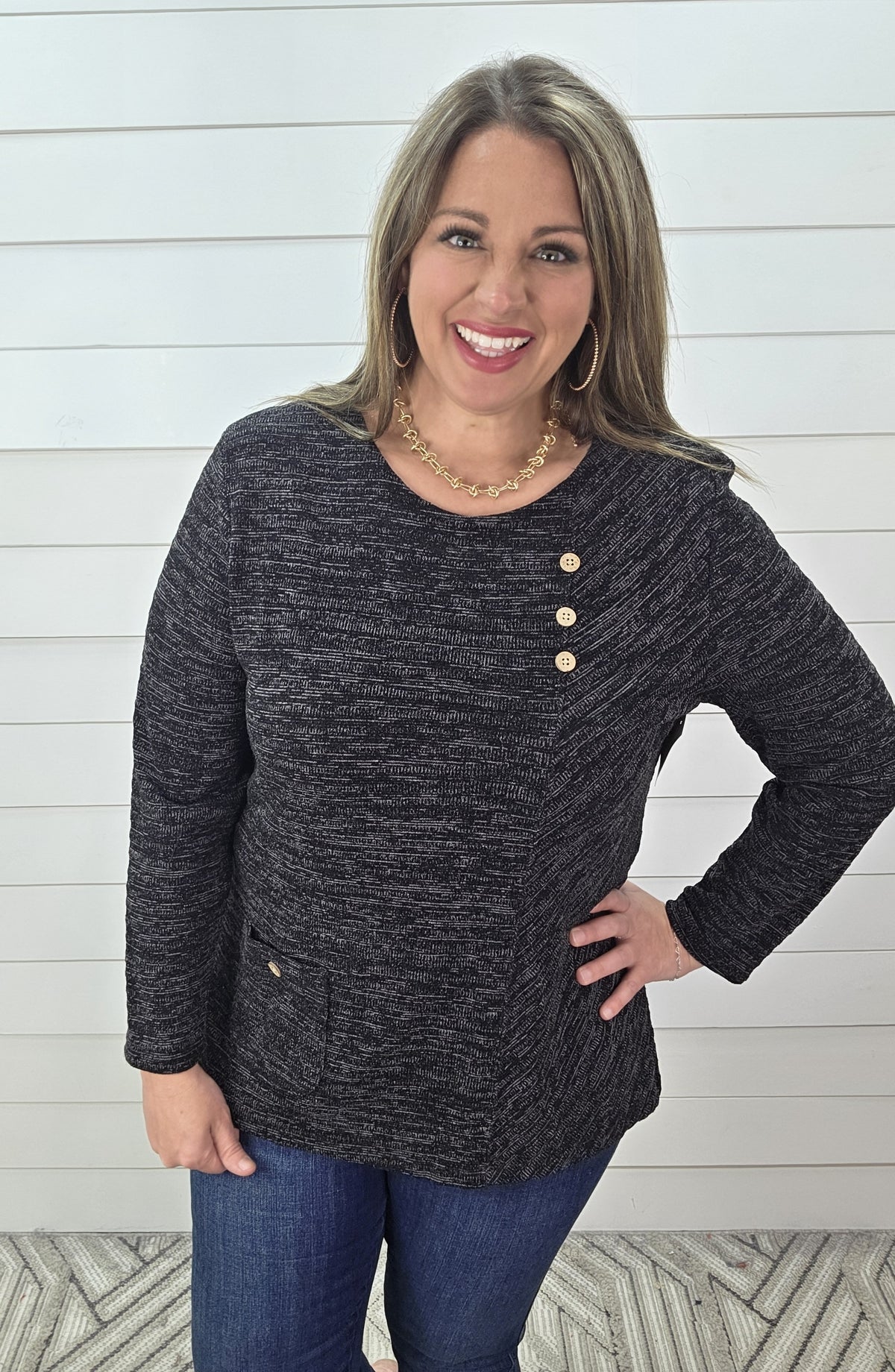 BLACK HEATHERED BUTTON TRIM KNIT TOP