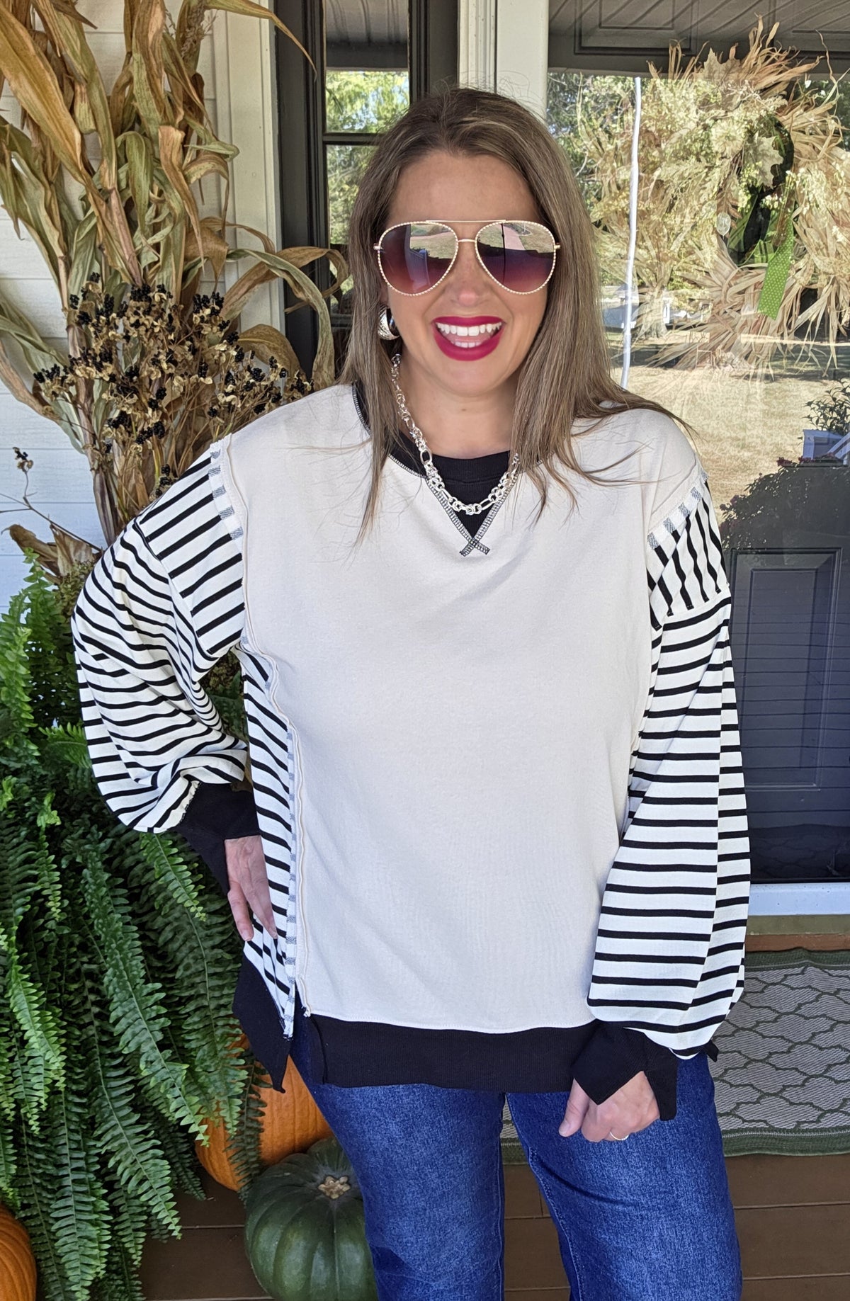 CREAM/BLACK STRIPED CONTRAST FRENCH TERRY PULLOVER