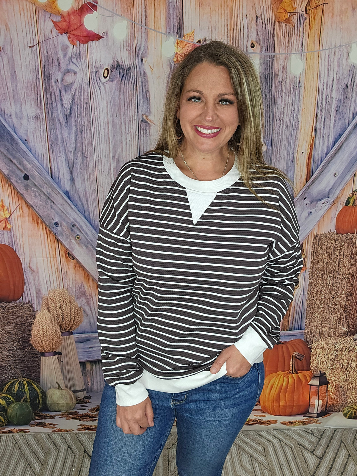 GREY STRIPED LONG SLEEVE TEXTUREED PULLOVER