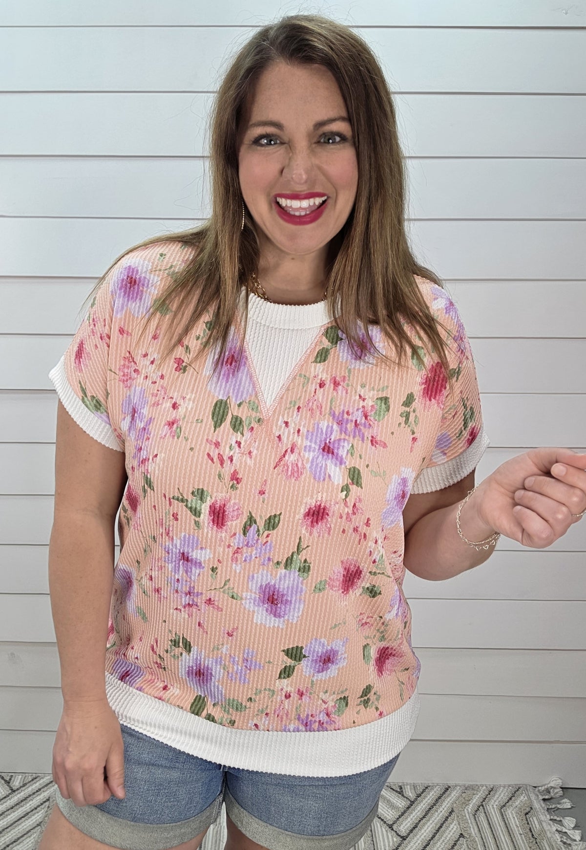 PEACH FLORAL RAISED RIBBED KNIT TOP