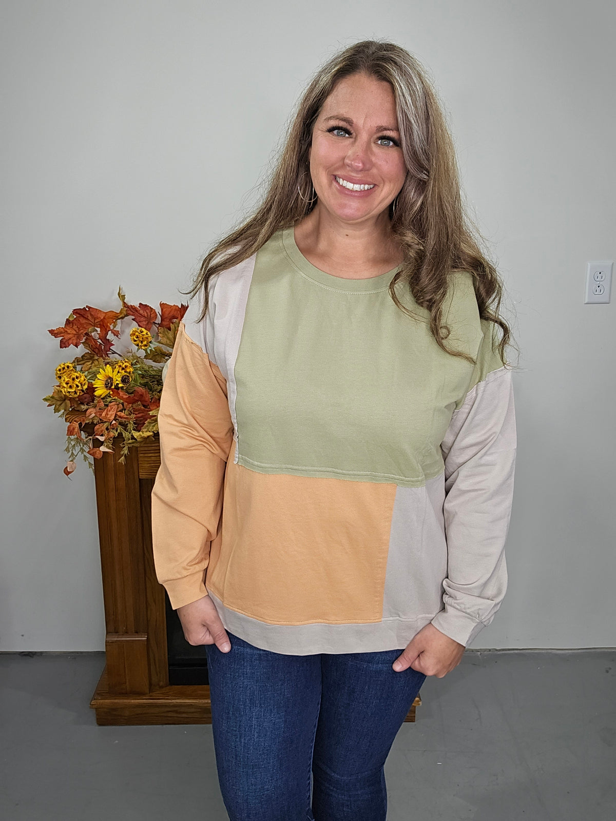 OLIVE/CEMENT/MUSTARD COLORBLOCK TOP