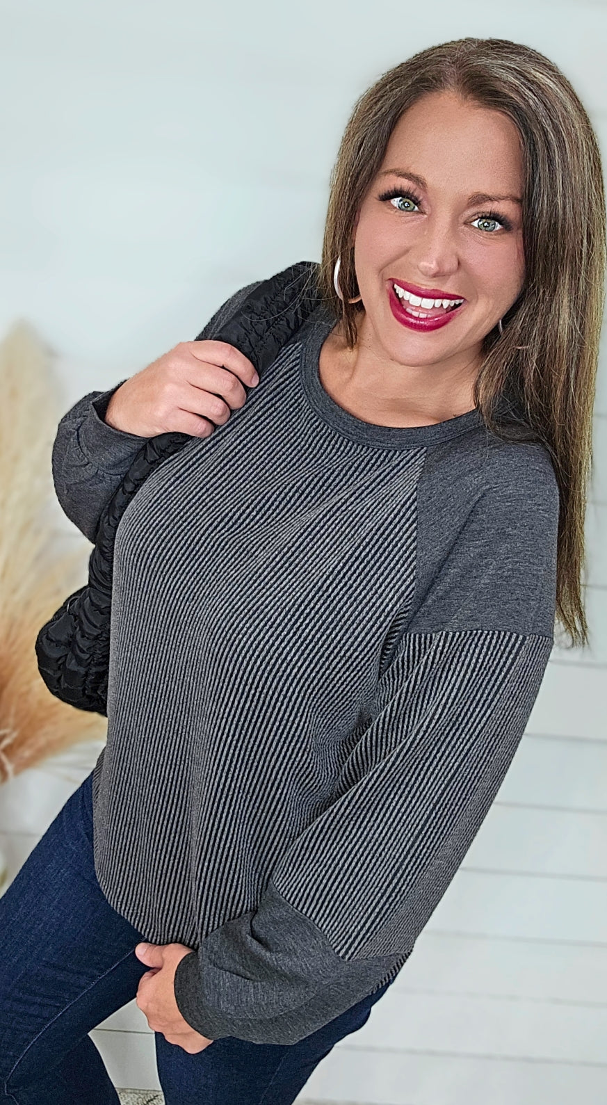 CHARCOAL CREW NECK RIBBED CONTRAST TOP