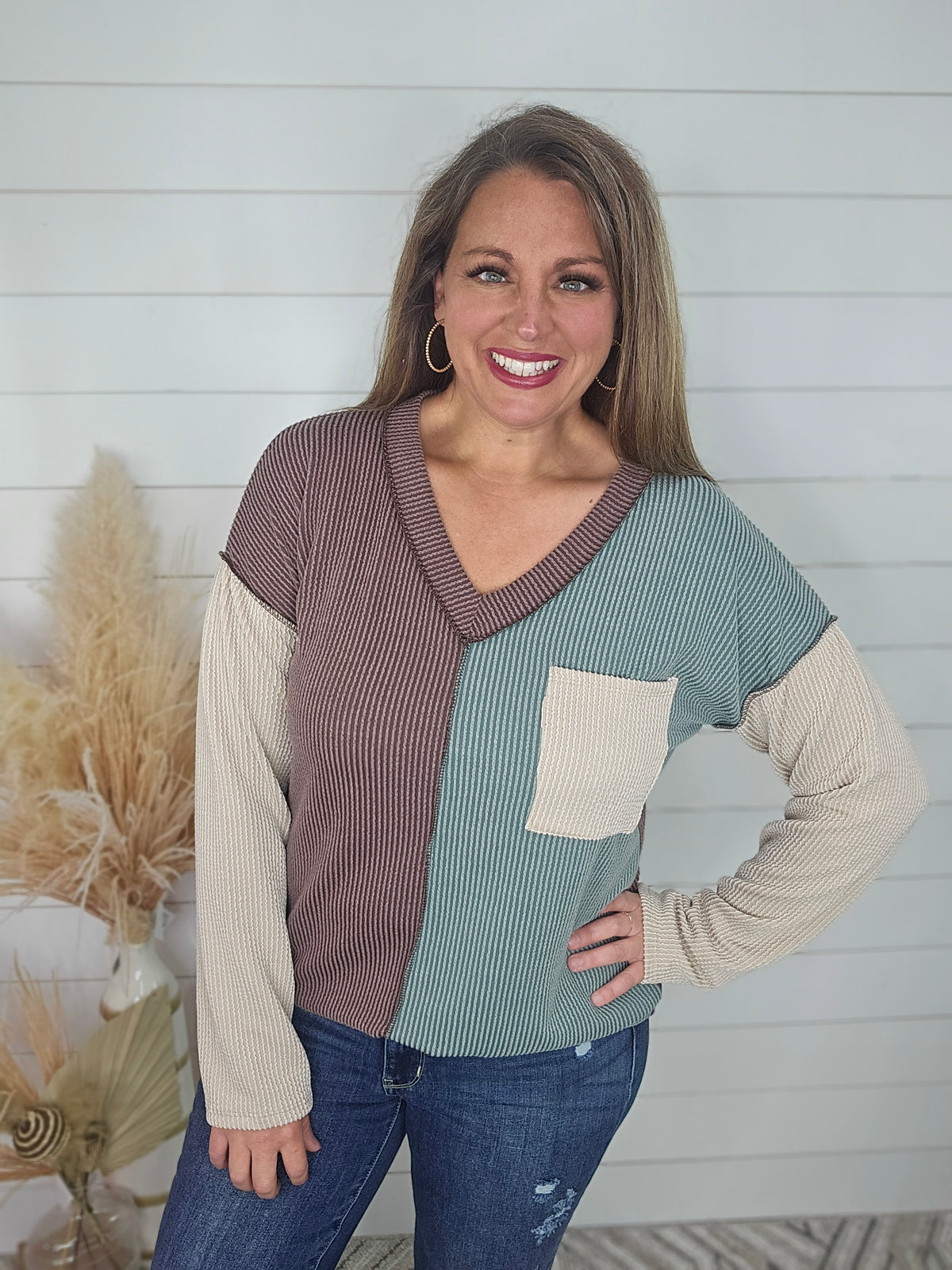 BROWN/JADE RAISED RIBBED COLORBLOCK KNIT TOP