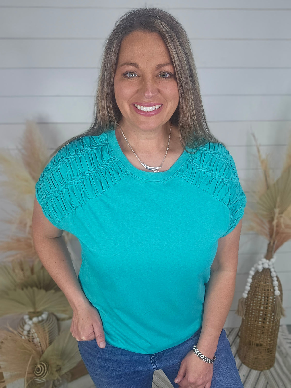 JADE SMOCKED SHOULDER CREW NECK TOP