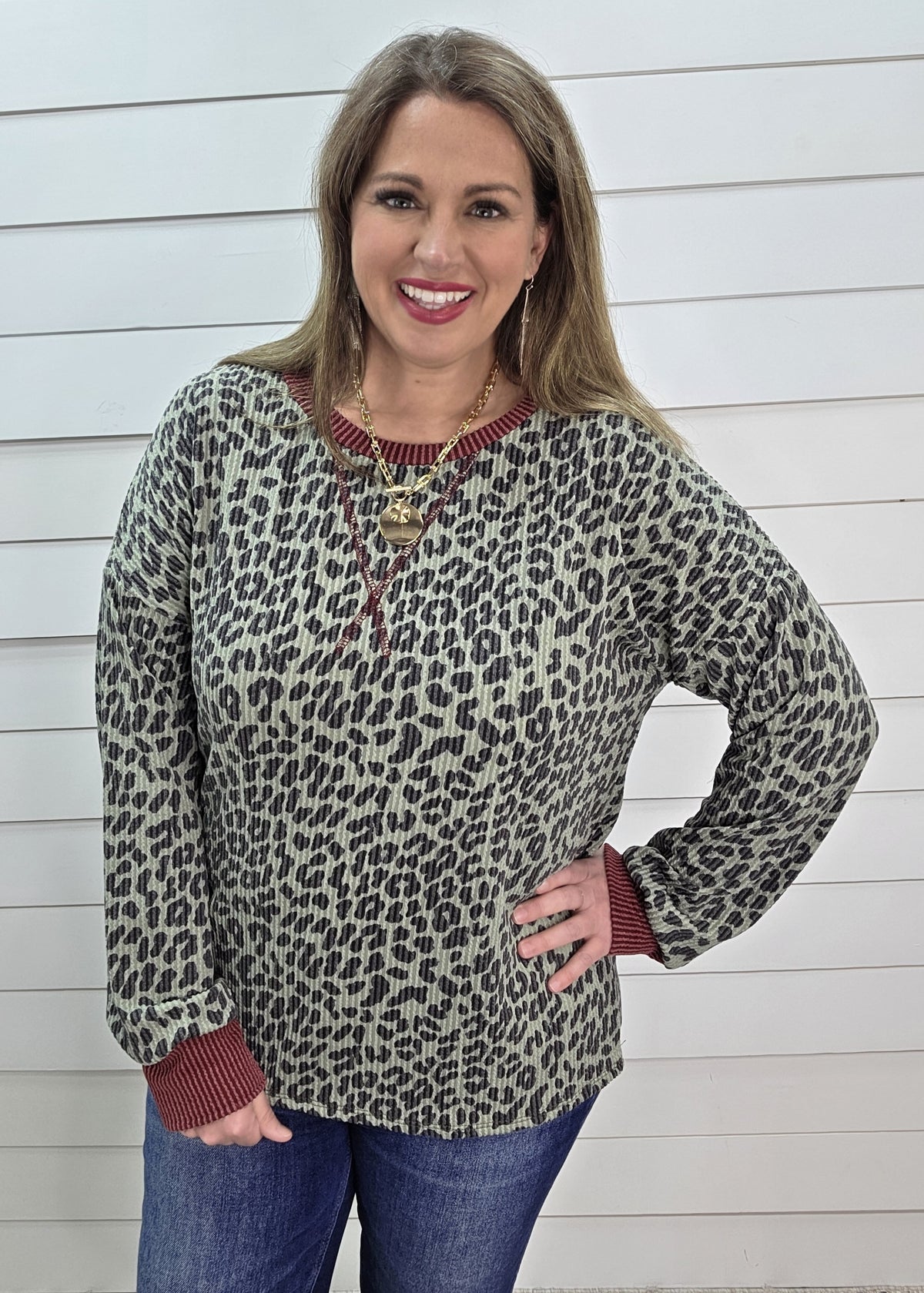 OLIVE ANIMAL PRINT RAISED RIBBED TOP W/ BURGUNDY TRIM