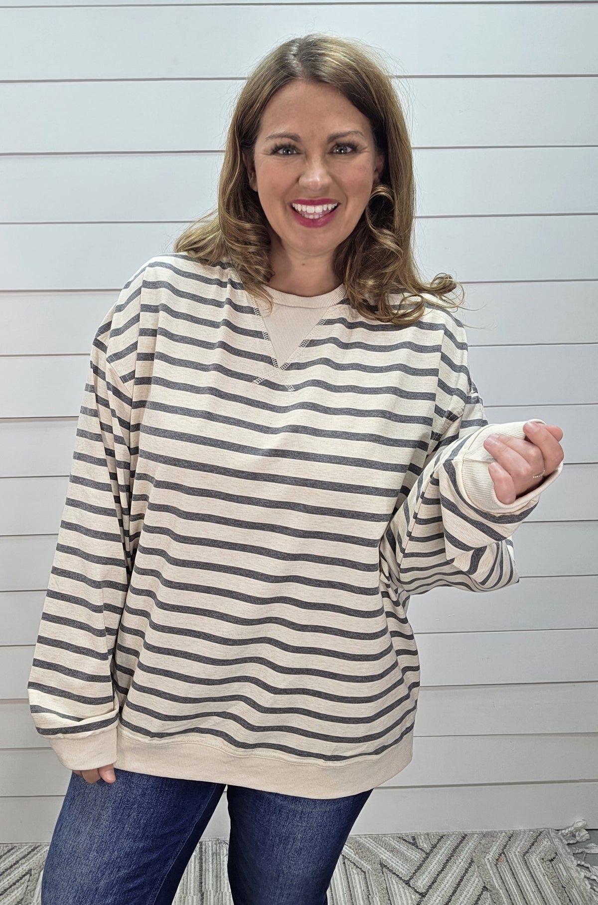 GREY/CREAM STRIPED LONG SLEEVE KNIT TOP