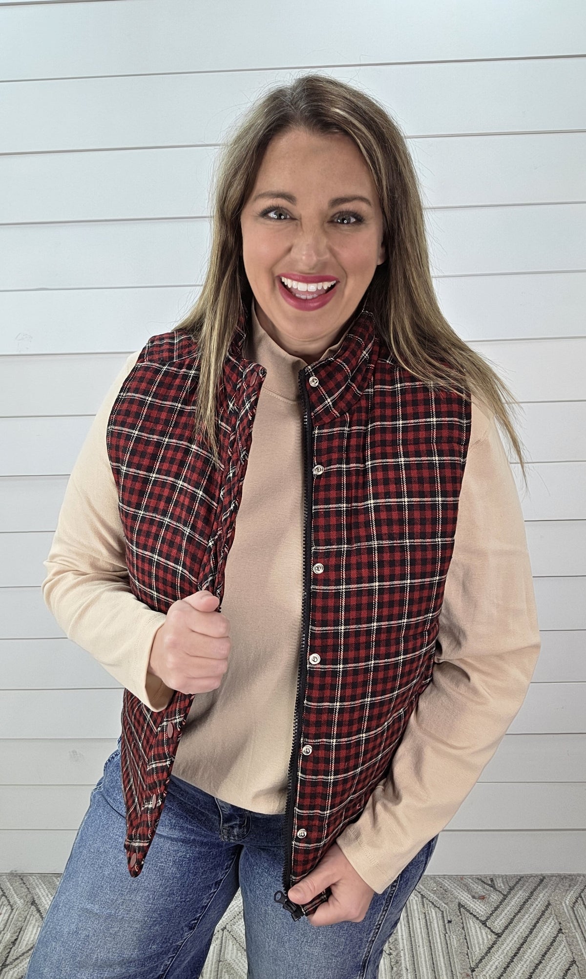 RED/BLACK CHECK PLAID ZIP UP/SNAP PUFF VEST