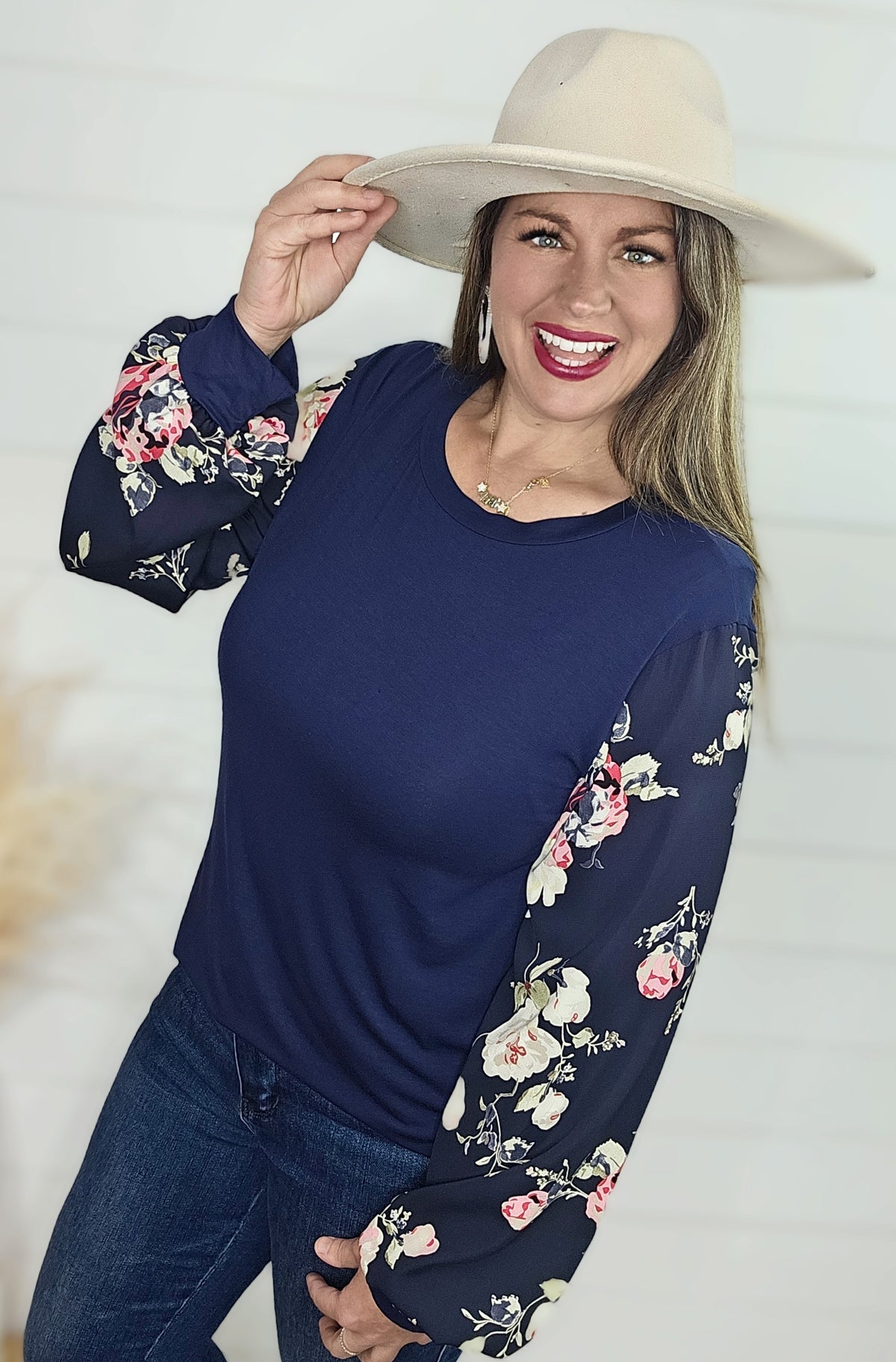 NAVY KNIT TOP W/ FLORAL CONTRAST SLEEVES