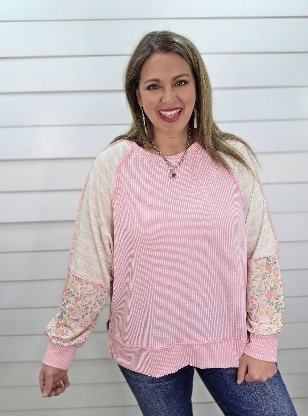 PINK RAISED RIBBED KNIT W/ FLORAL/STRIPED CONTRAST SLEEVE LOOSE FIT TOP