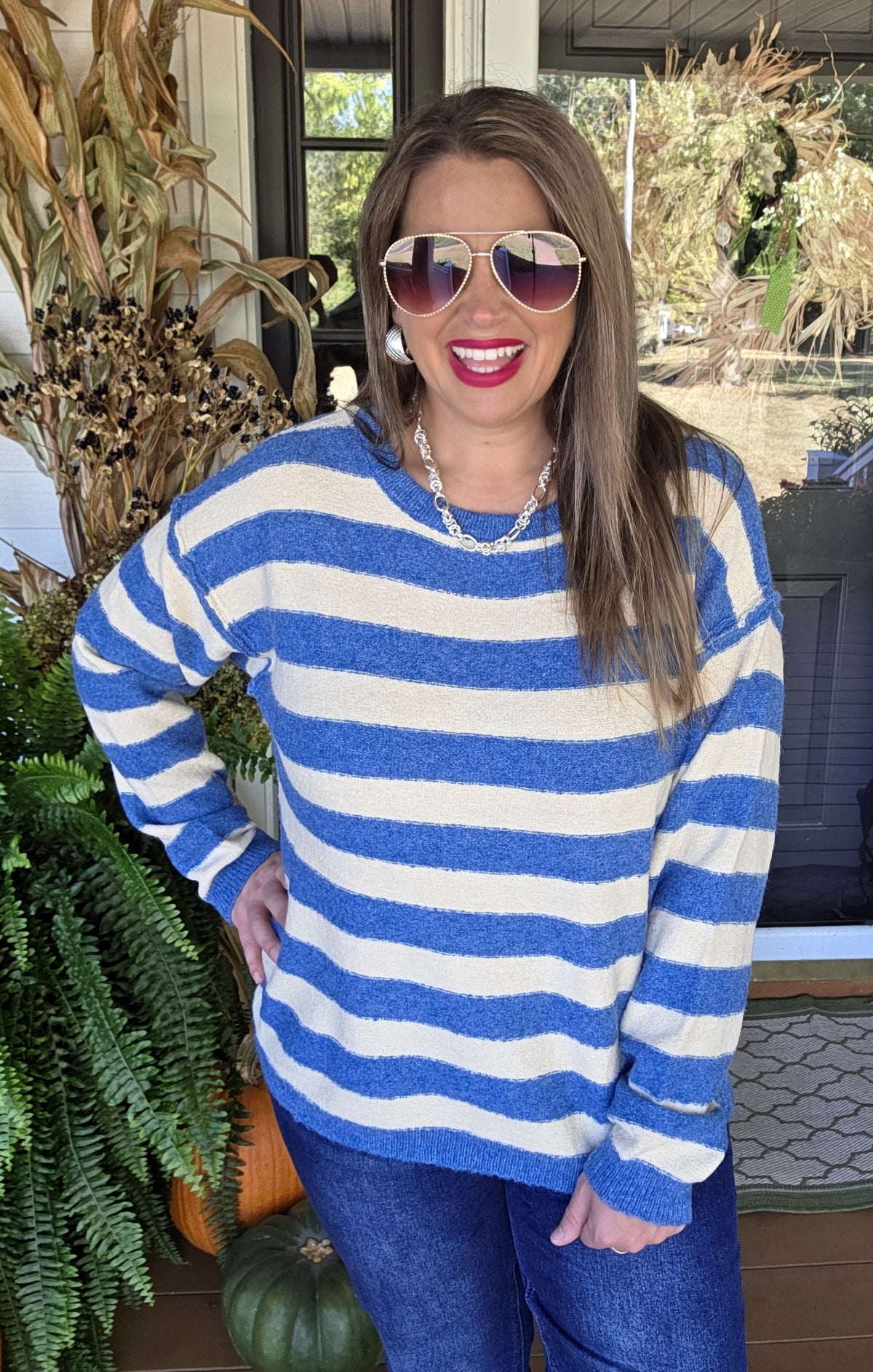 BLUE STRIPED CREW NECK PULLOVER SWEATER