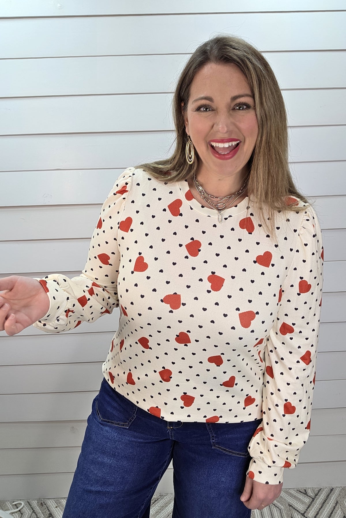 MULTI HEART KNIT CREAM TOP