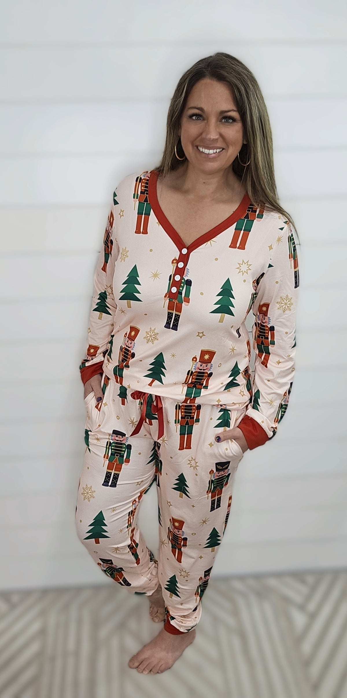 LONG SLEEVE HOLIDAY JOGGER PJ SET - 2 PRINTS