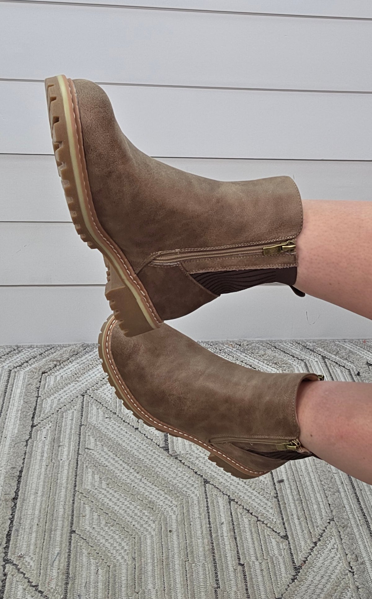 CORKYS DON'T BE DIFFICULT BOOT - TAN