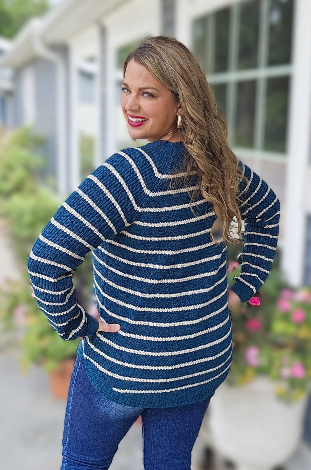 TEAL STRIPED CURVED HEM SWEATER