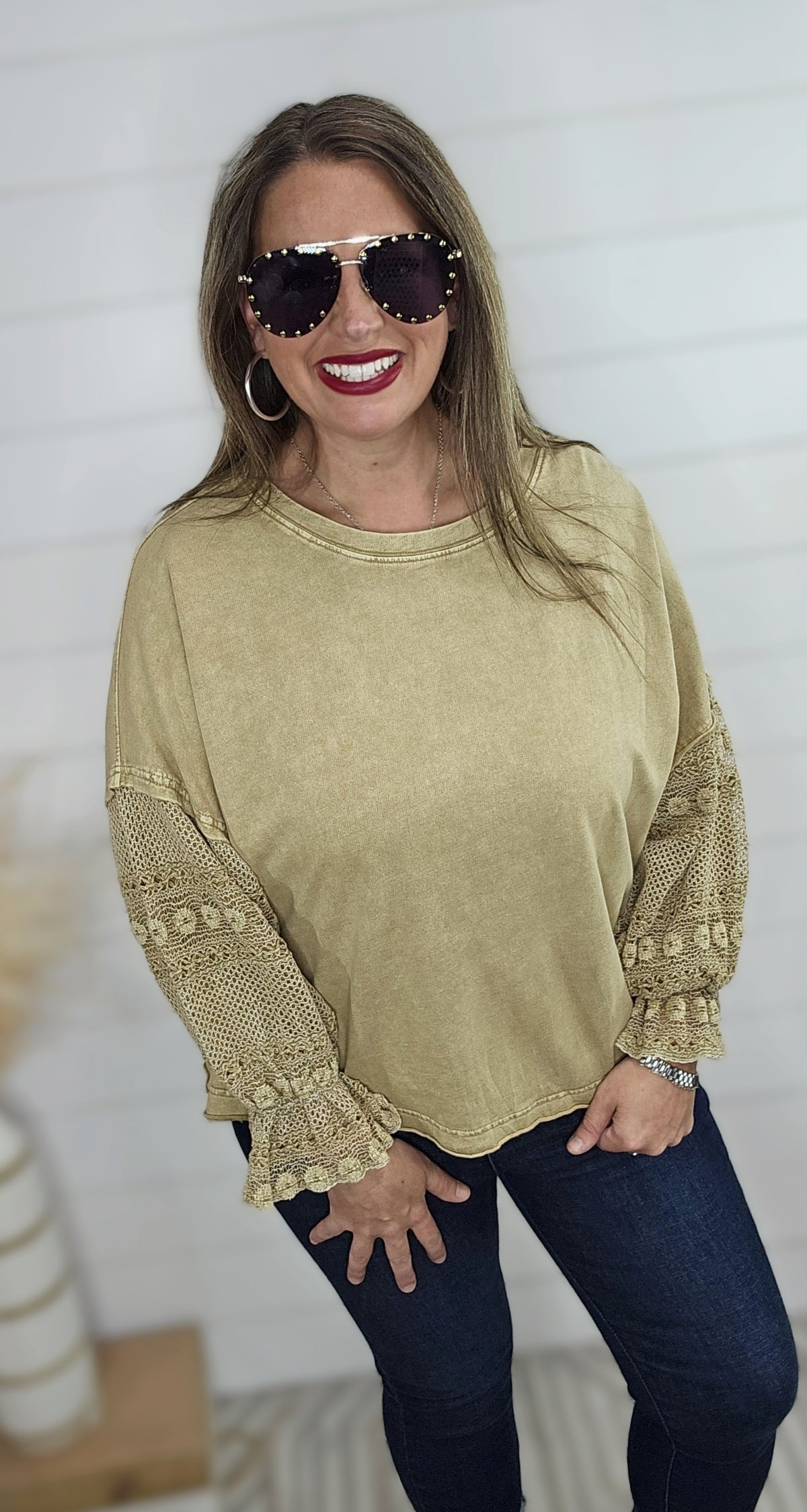 MINERAL WASH CAMEL TOP W/ LACE TRIM SLEEVE