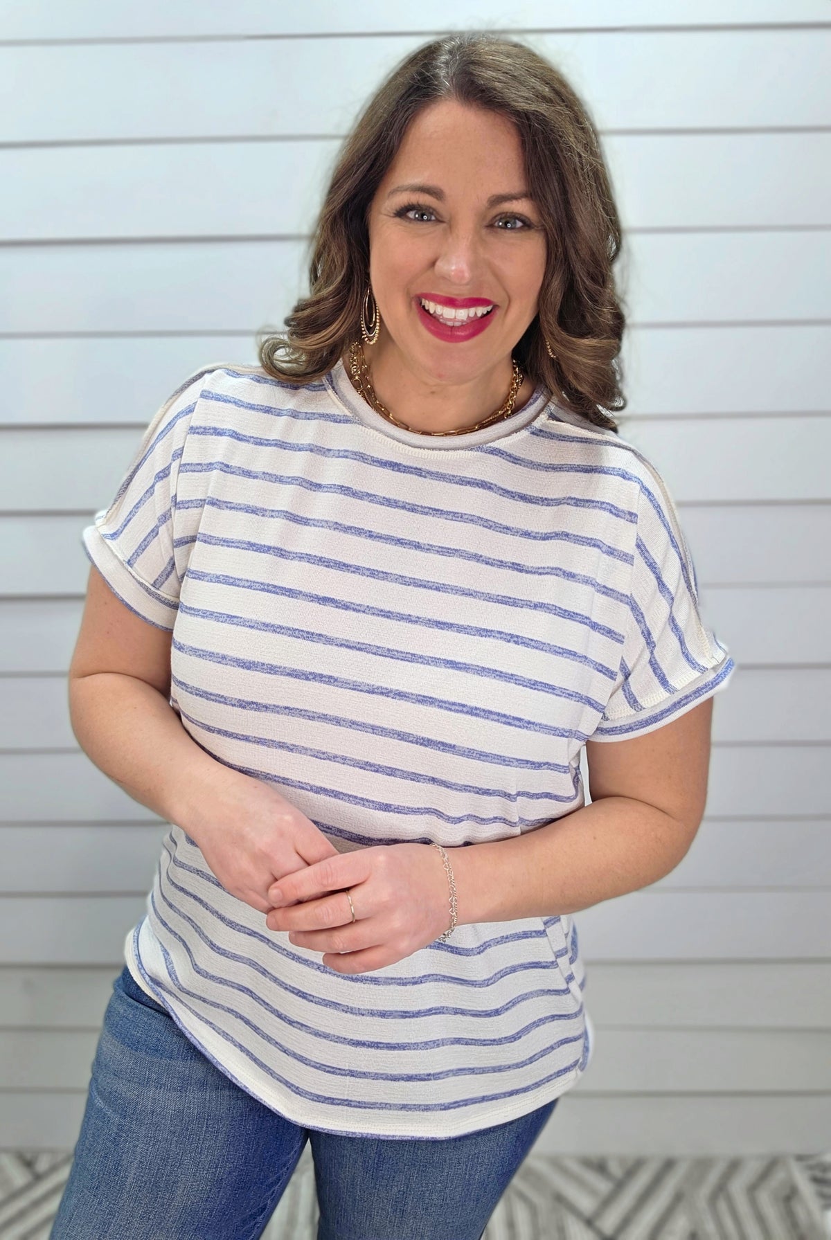 BLUE STRIPED KNIT SHORT SLEEVE TOP
