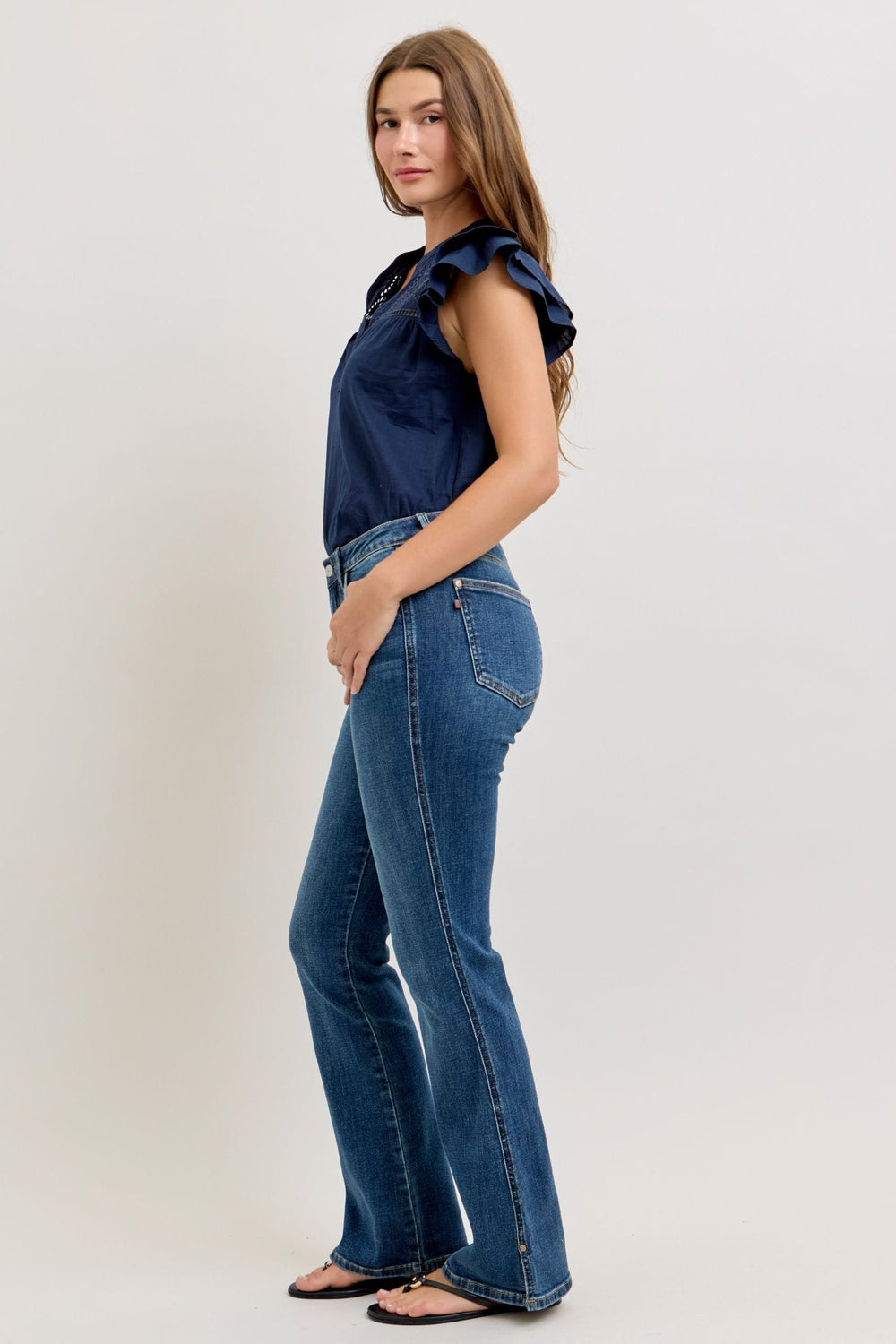 JUDY BLUE MID RISE BOOTCUT W/ CELL PHONE POCKET & SLIT