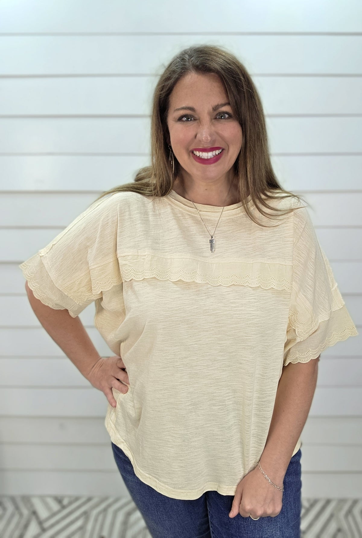 LIGHT BUTTER LACE TRIM OVERSIZED COTTON TOP