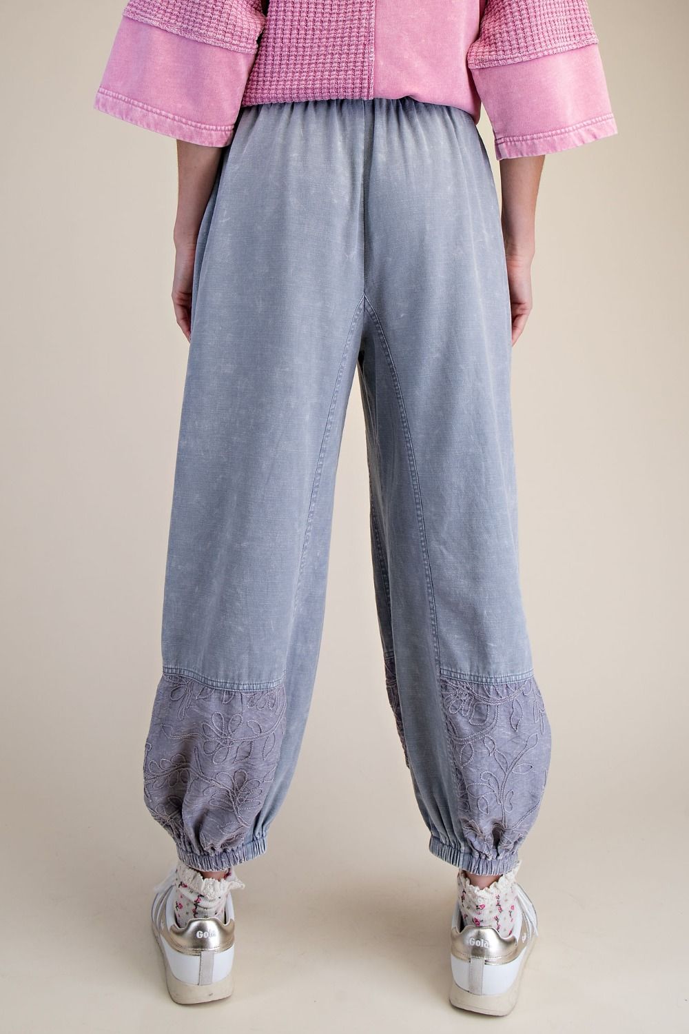 WASH DENIM EMBROIDERED TWILL JOGGER PANTS