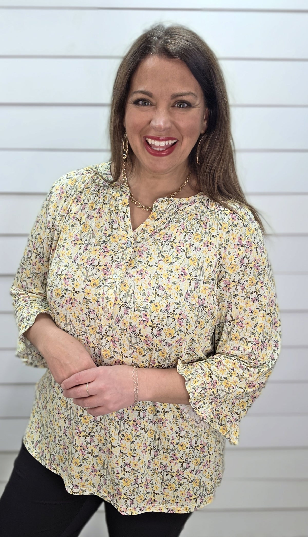 BUTTER YELLOW FLORAL 3/4 SLEEVE RUFFLE SLEEVE KNIT TOP