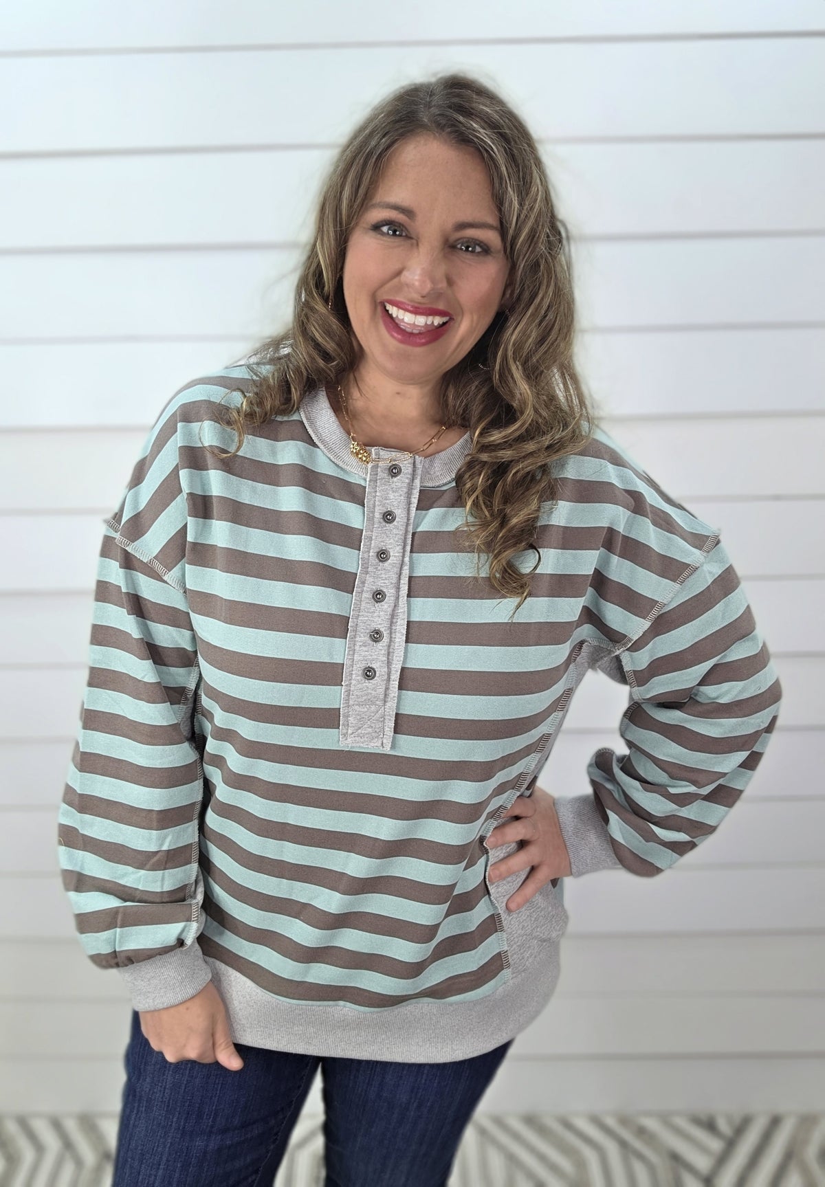 MOCHA/SAGE STRIPED FRENCH TERRY HENLEY PULLOVER