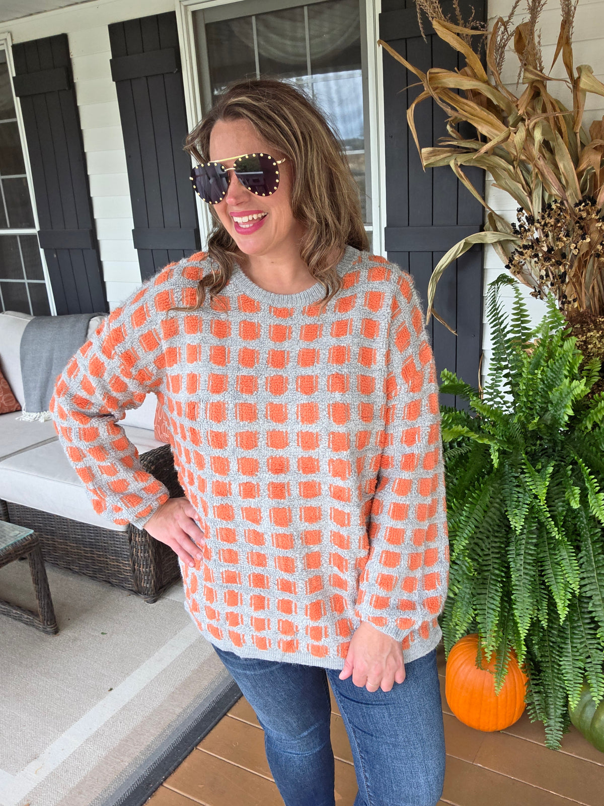 CORAL/GREY TEXTURED BLOCK PULL OVER SWEATER