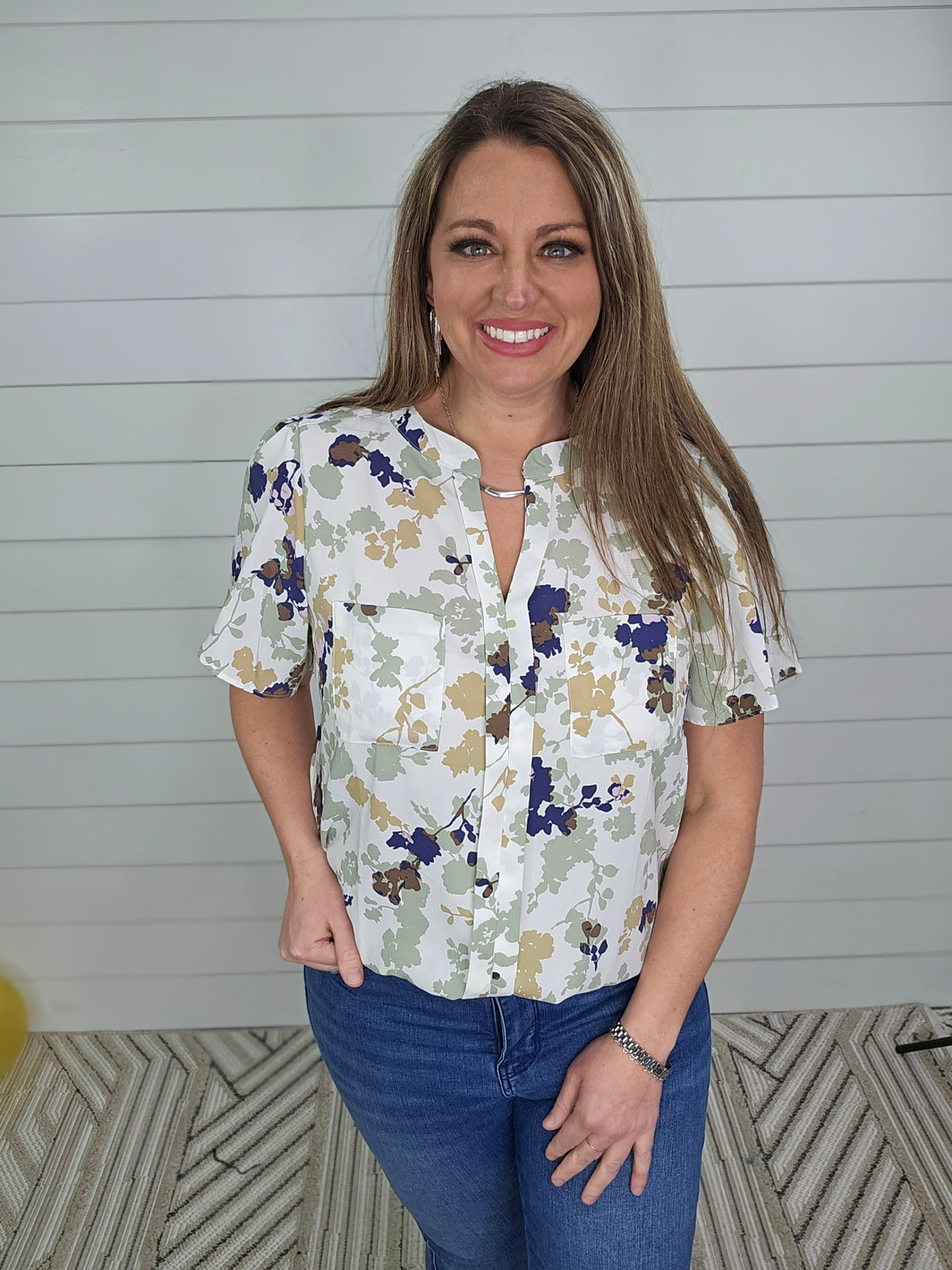 IVORY/OLIVE FLORAL WOVEN BLOUSE