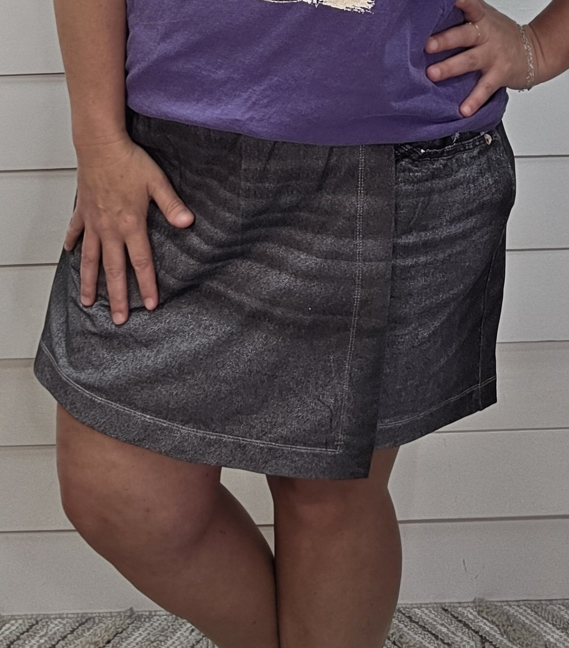 DEAR SCARLETT ZENIM CLASSIC DENIM SKORT CHARCOAL