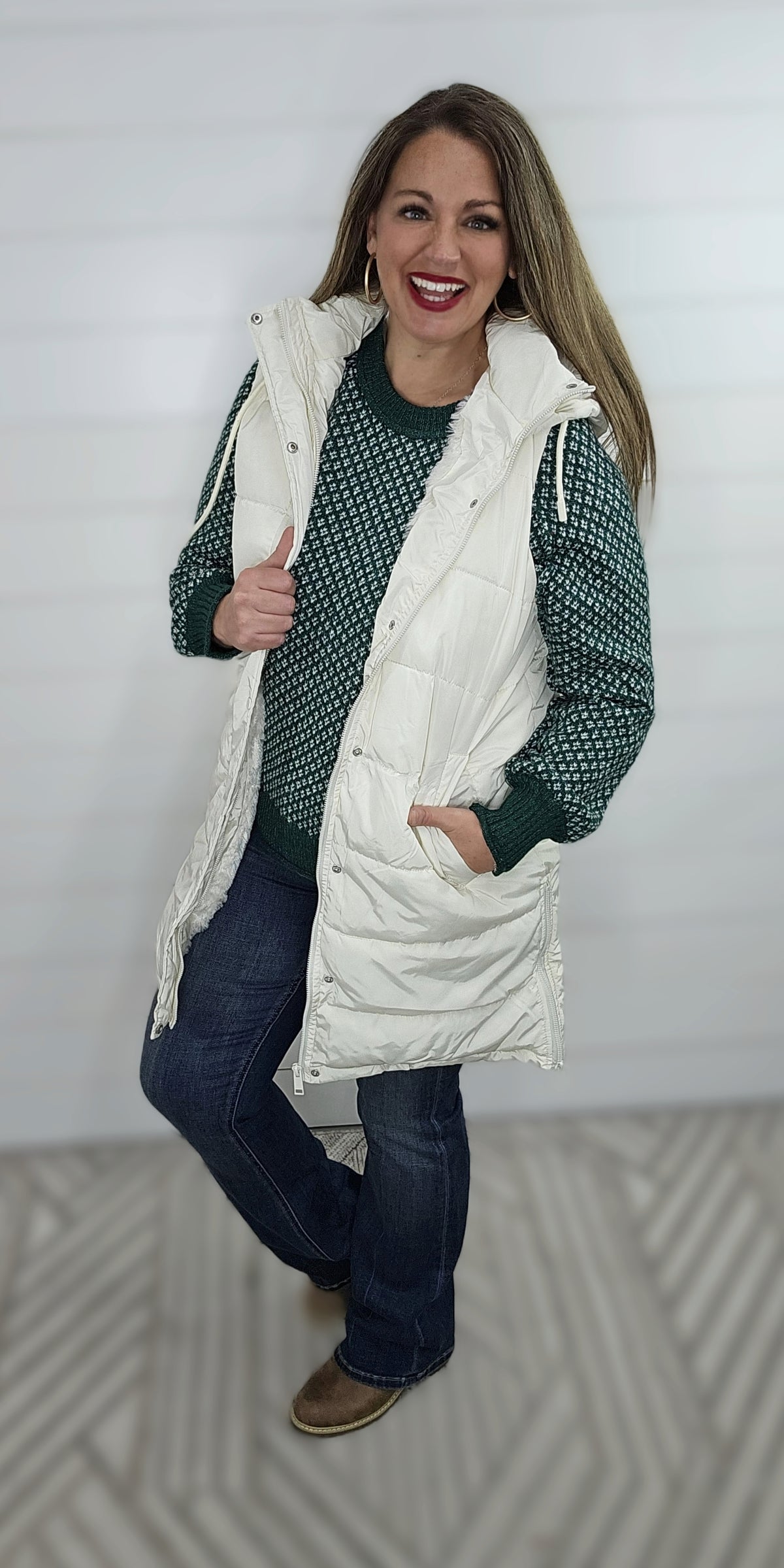 IVORY LONG PUFFER HOODED VEST